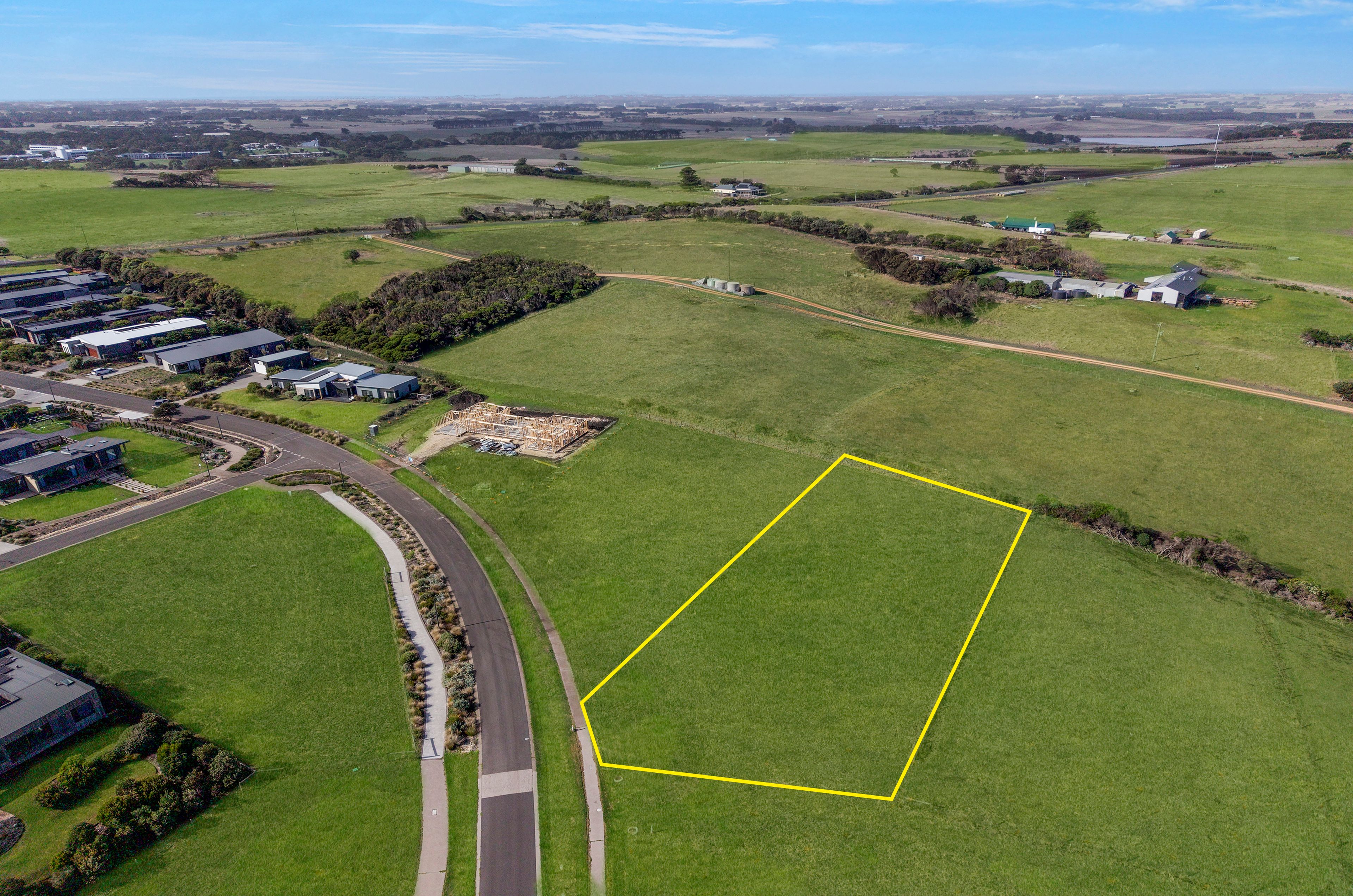 23 Southern Ocean Boulevard, Warrnambool, VIC 3280