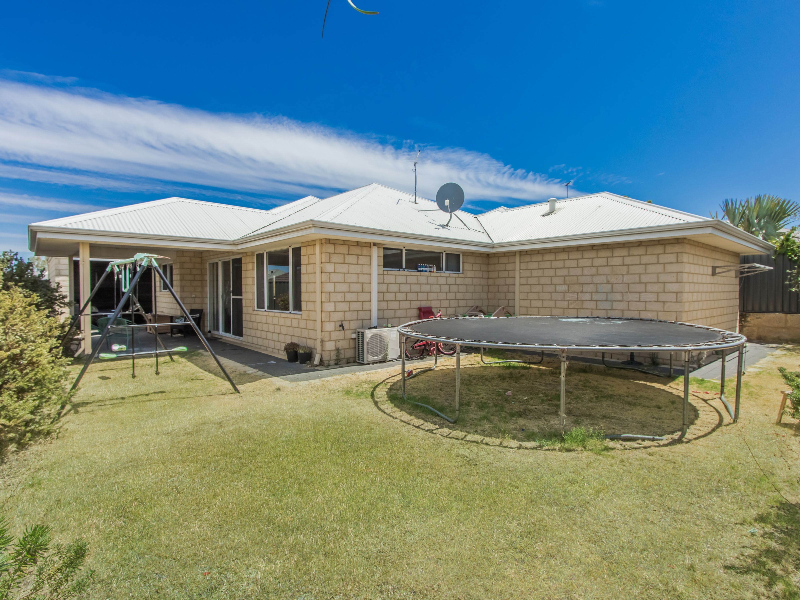 183 Clyde Avenue — photo 14 of 16