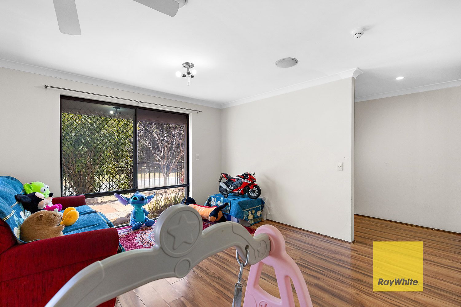 1 Walker Place — photo 17 of 19