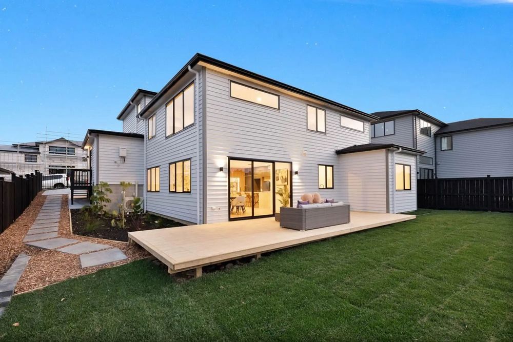 4 Lumber Rise, Swanson, Waitakere City