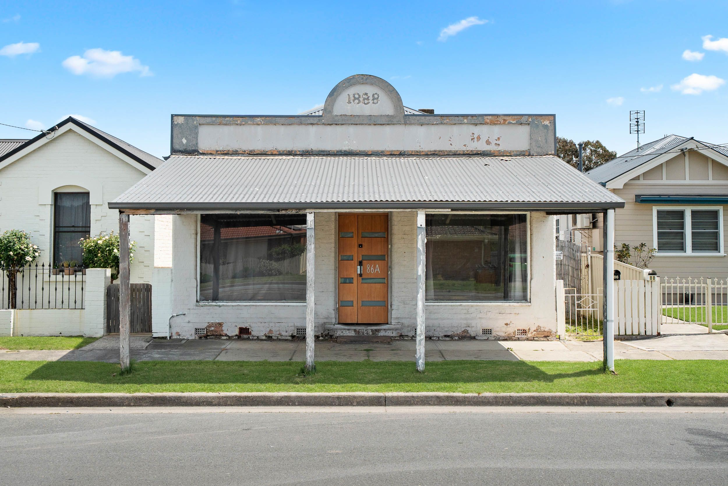 86 Union Street — photo from Ray White Goulburn