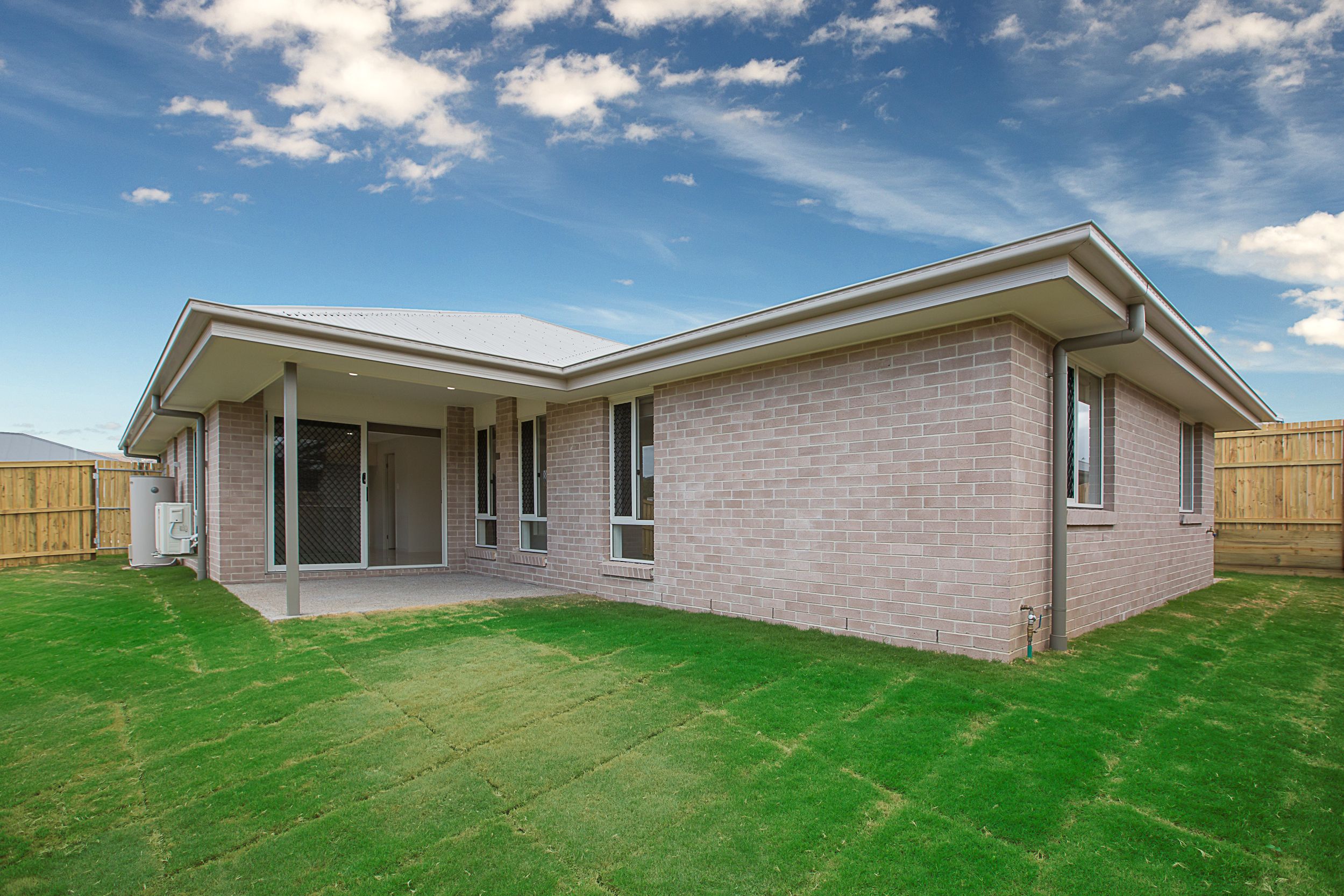 1 Flint Street, Yarrabilba, QLD 4207