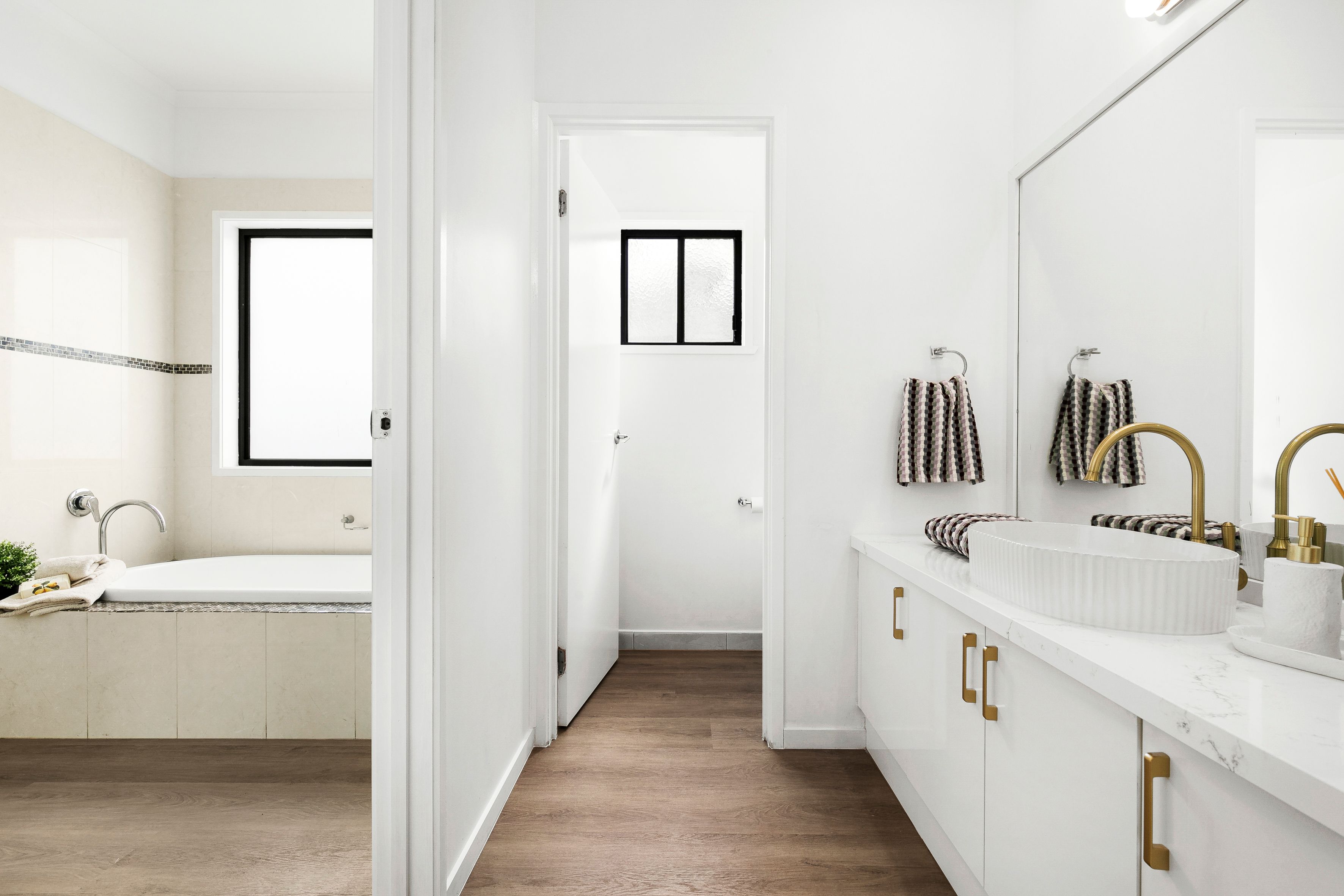 21 Burniston Avenue — photo 5 of 12