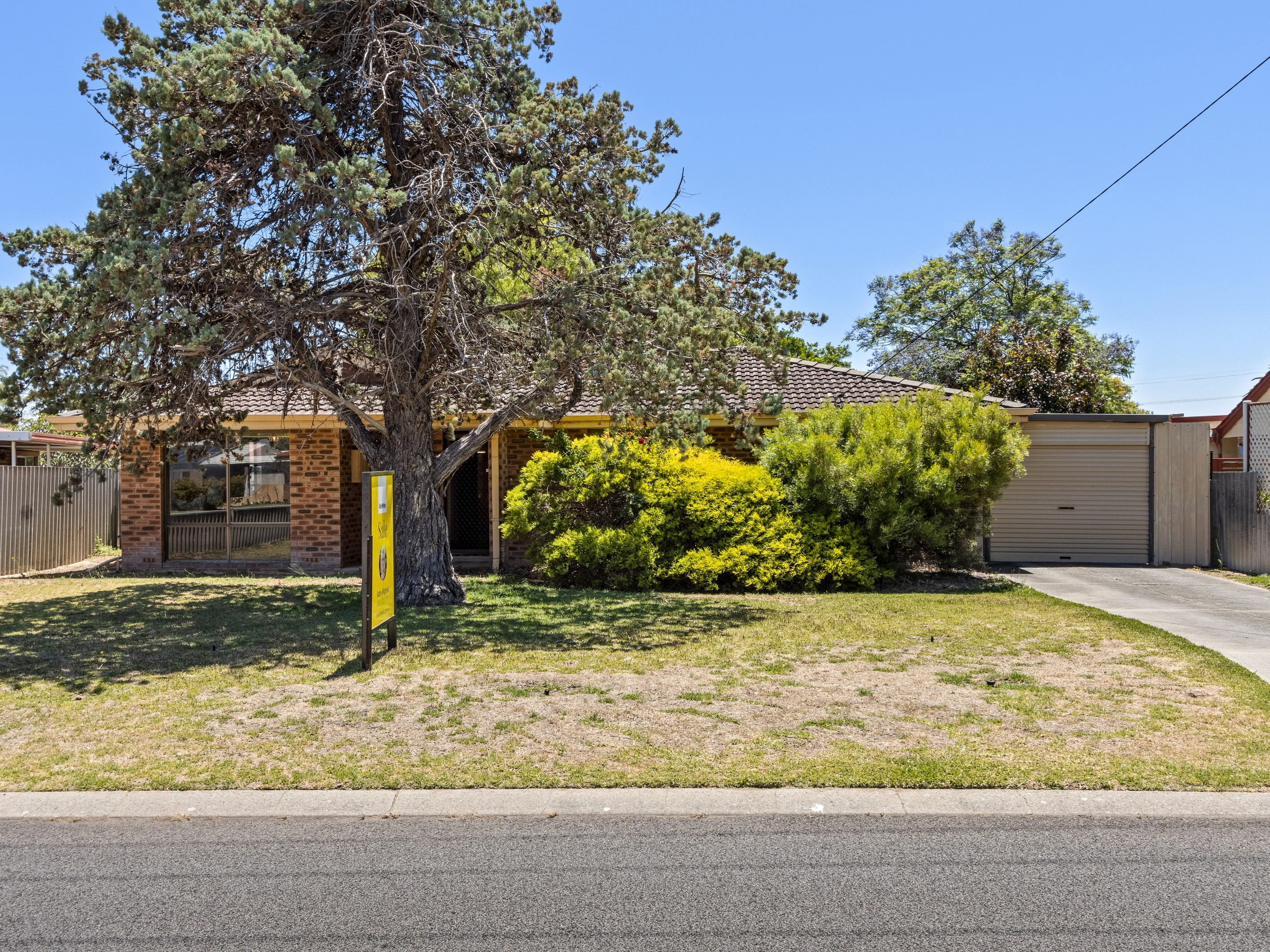 35 Haselmere Circus, Rockingham, WA 6168