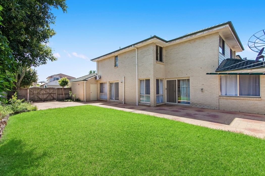 17 Burrinjuck Drive, Woodcroft, NSW 2767