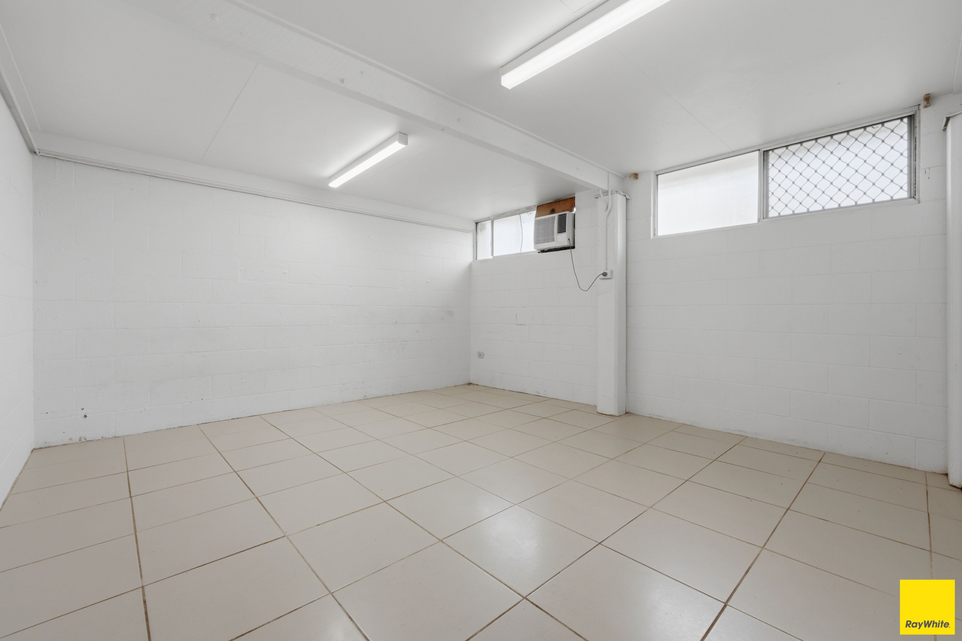 105 Hoare Street — photo 15 of 25