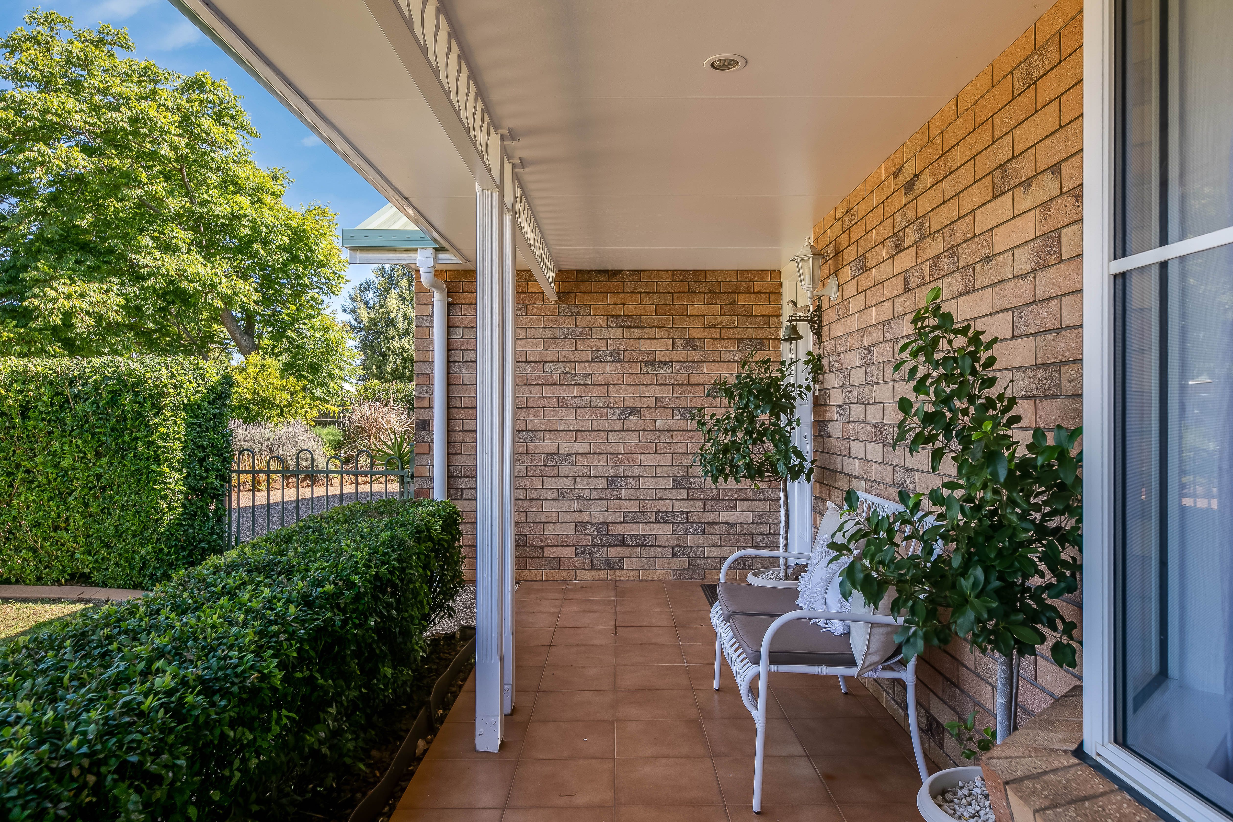 21 Emma Drive, Kearneys Spring, QLD 4350