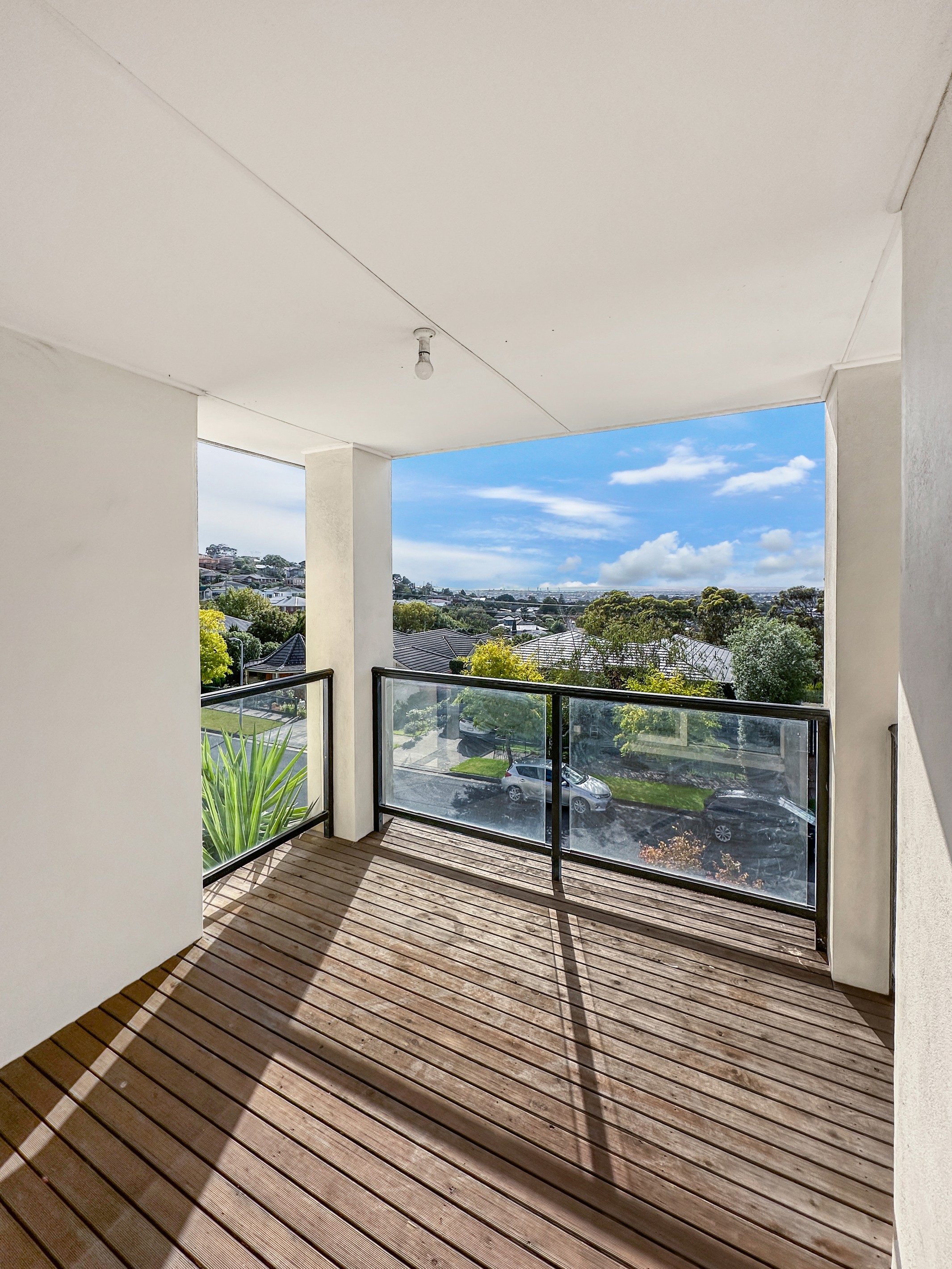 16 Victory Way, Highton, VIC 3216