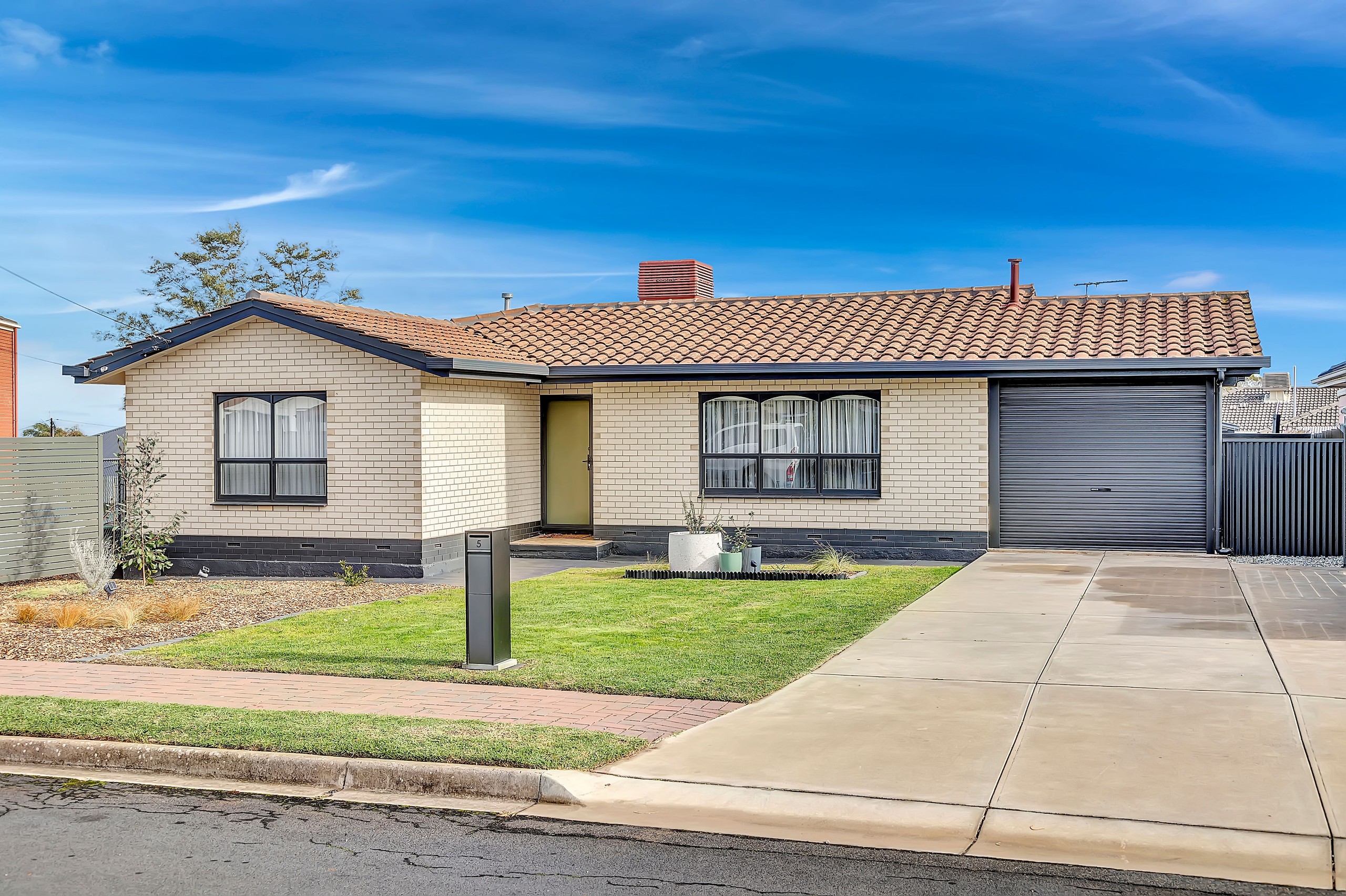 5 Johnson Crescent, Port Noarlunga, SA 5167
