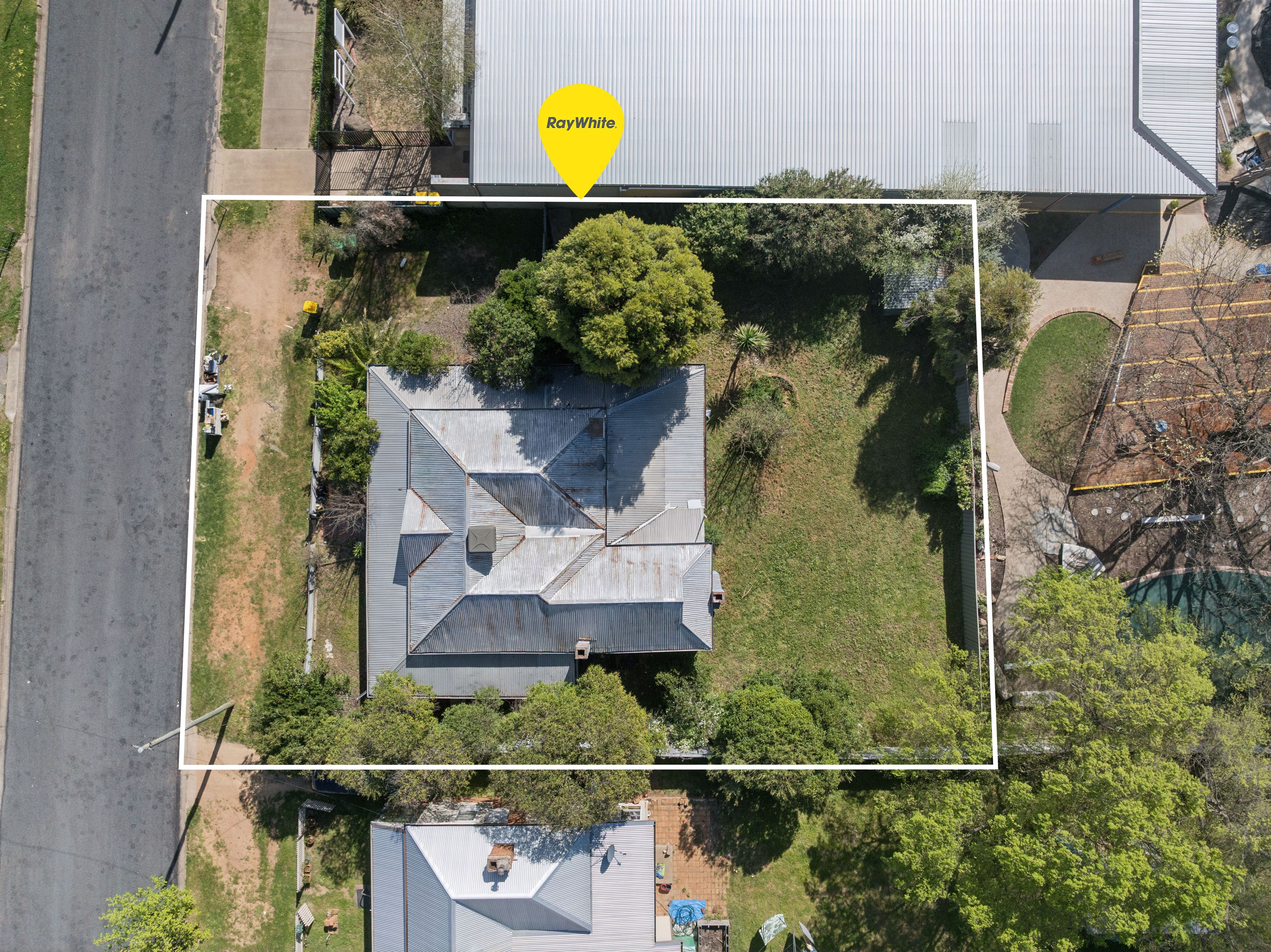 31 Brock Street — photo 14 of 14
