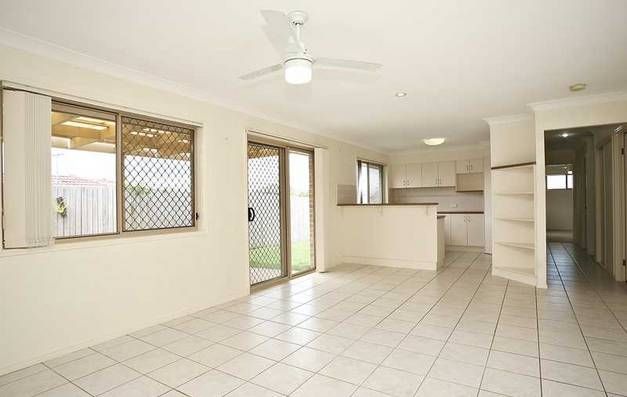 15 Tamborine Circuit, Kallangur, QLD 4503