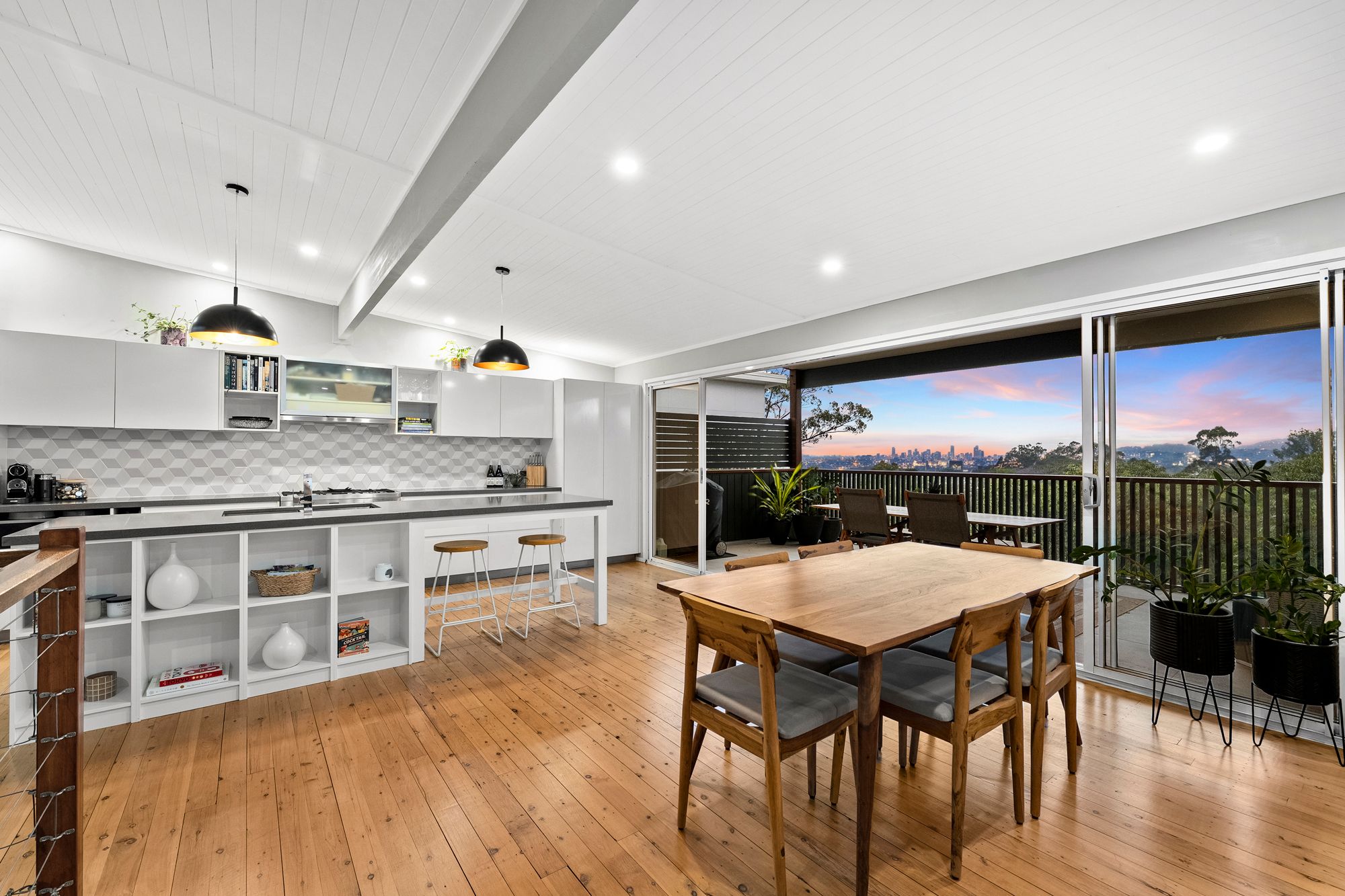 131 Plucks Road, Arana Hills, QLD 4054