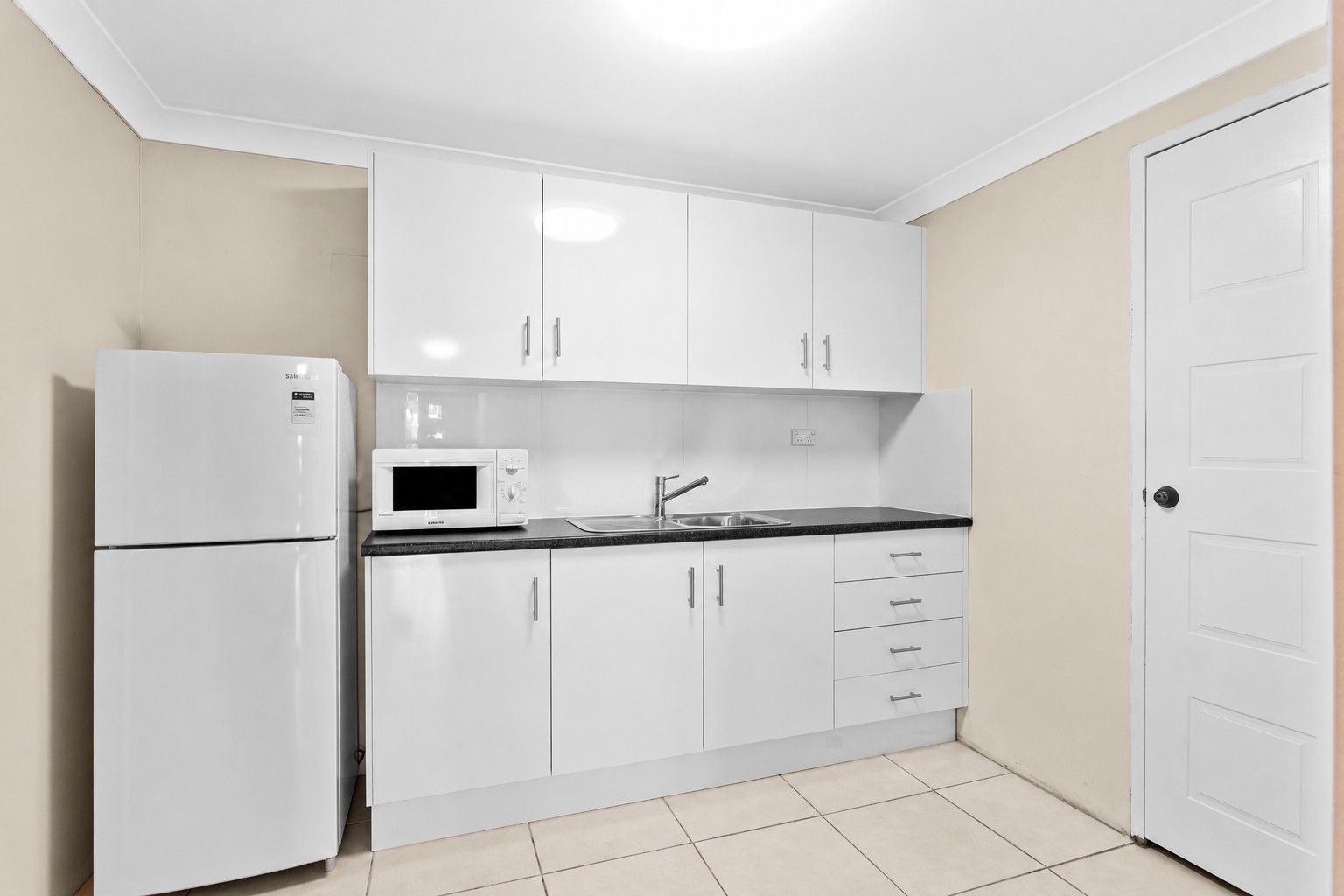 13 Wollongong Street — photo 10 of 15