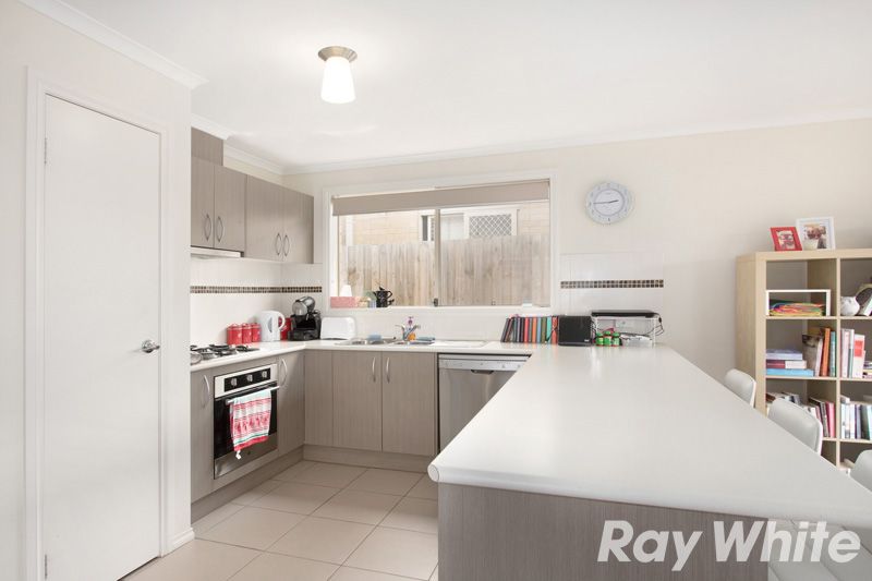 13 Jennifer Court, Pakenham, VIC 3810