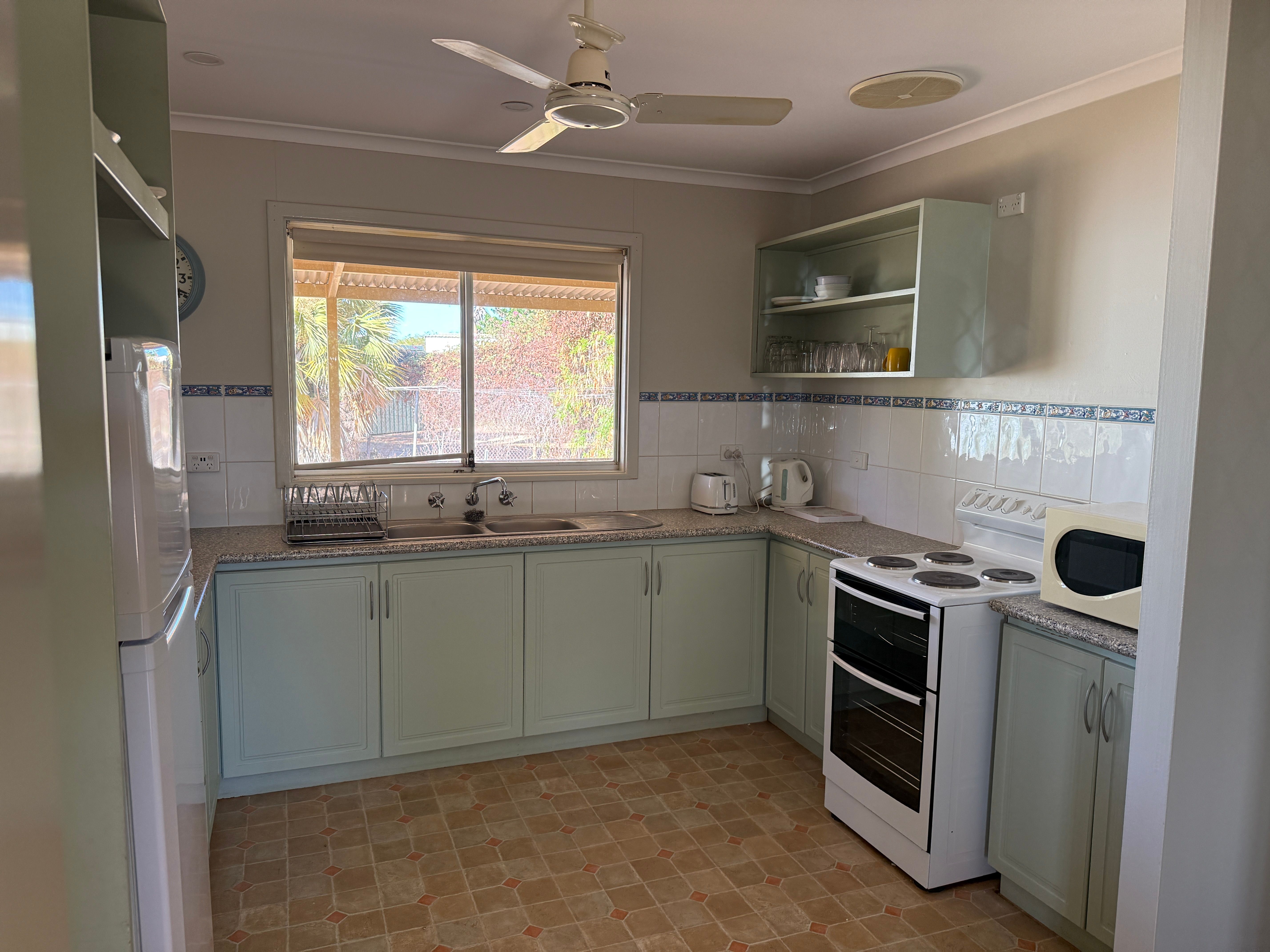 16 Paterson Place — photo 3 of 13