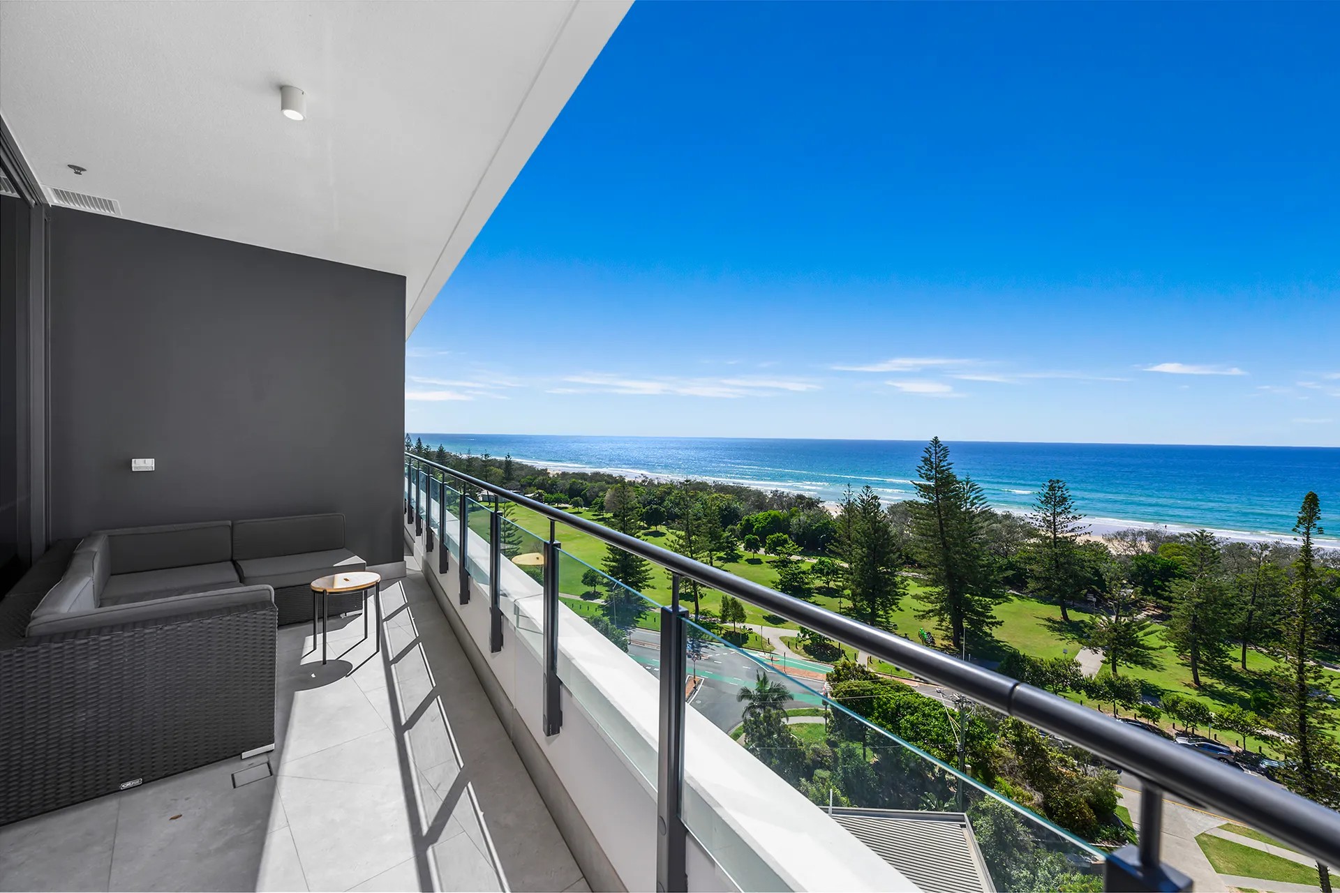 805/4-6 Alexandra Avenue, Mermaid Beach, QLD 4218