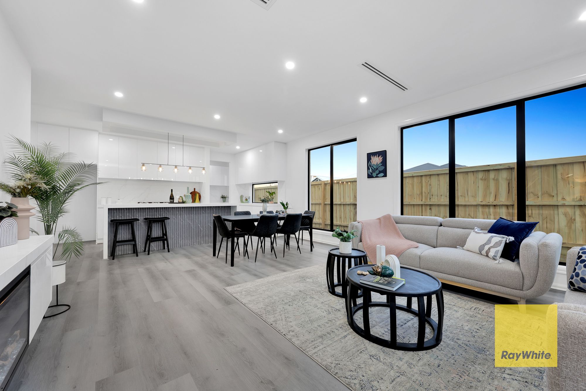 18 Darter Street — photo 4 of 21