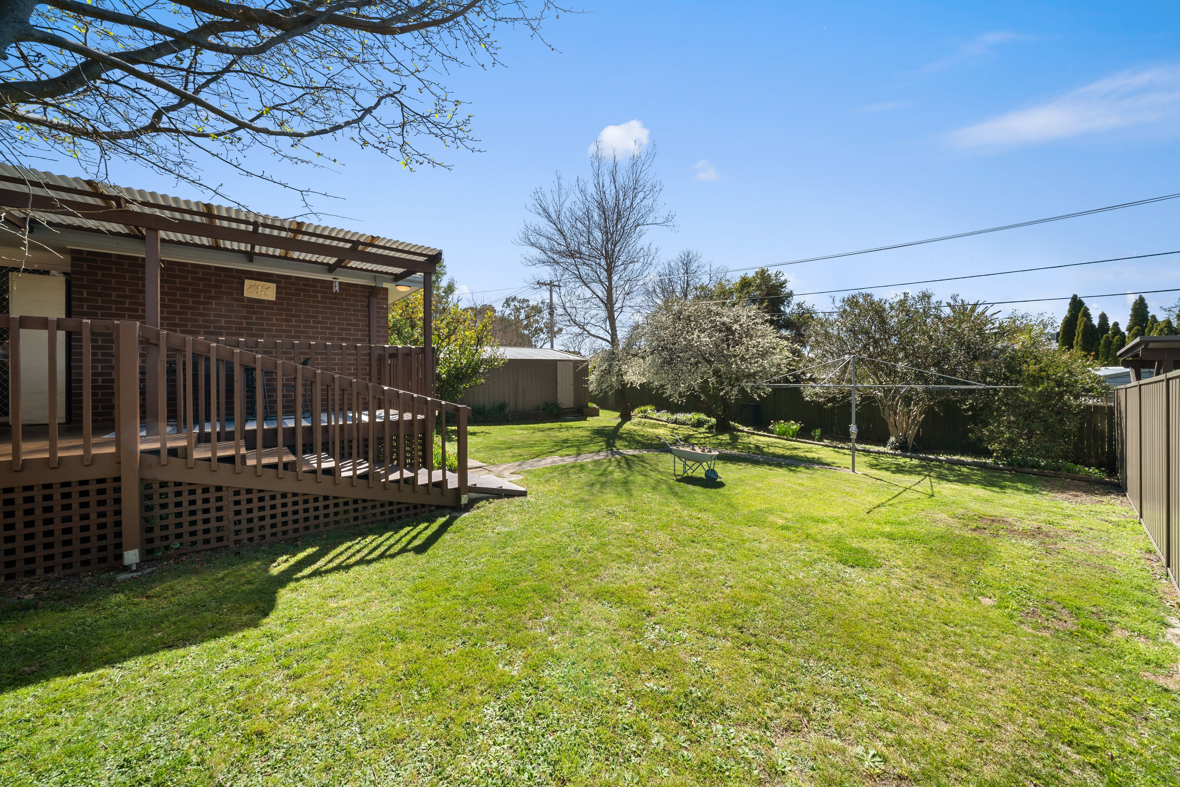 22 Dixon Drive — photo 13 of 19