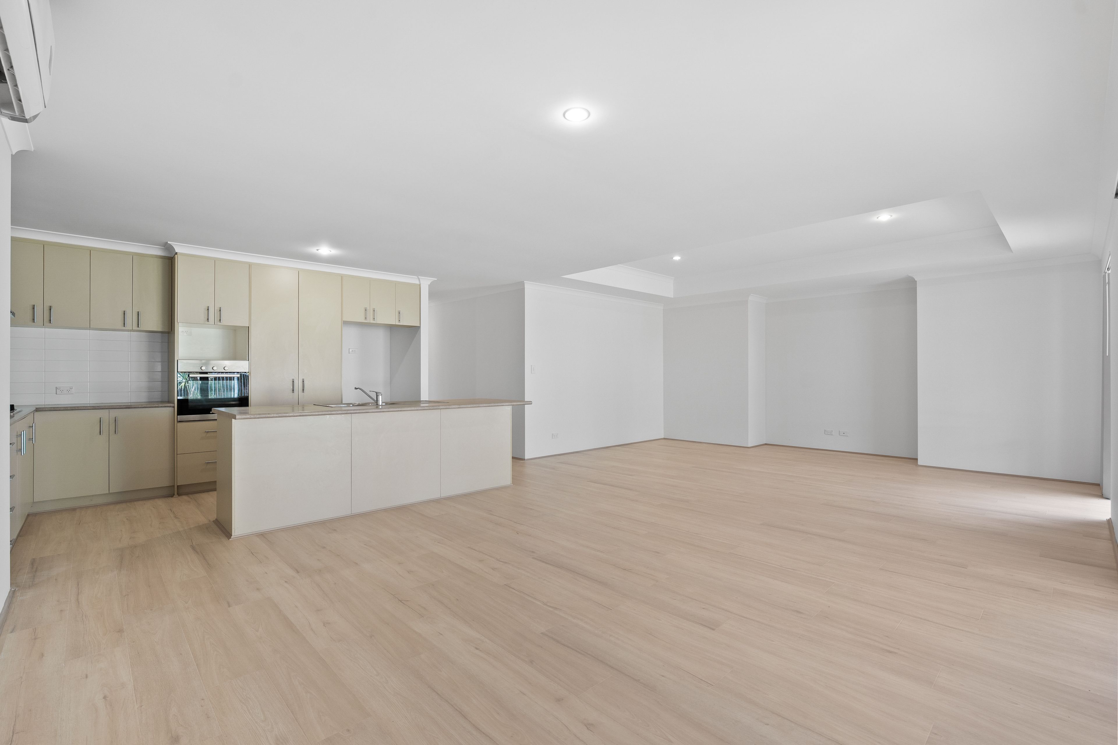 14 Lucan Lane — photo 15 of 30