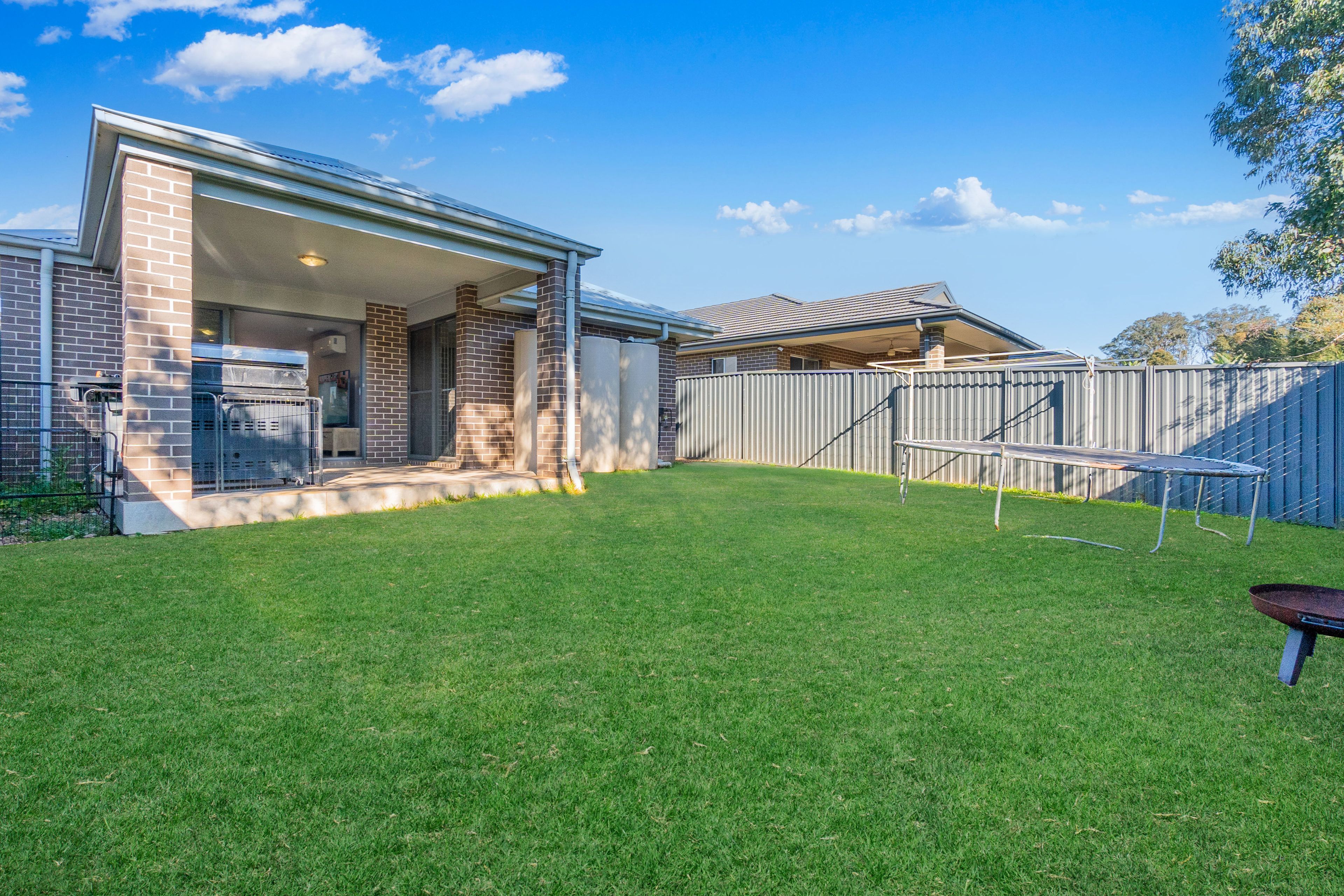 38 Wildflower Circle, JORDAN SPRINGS, NSW 2747, photo 2