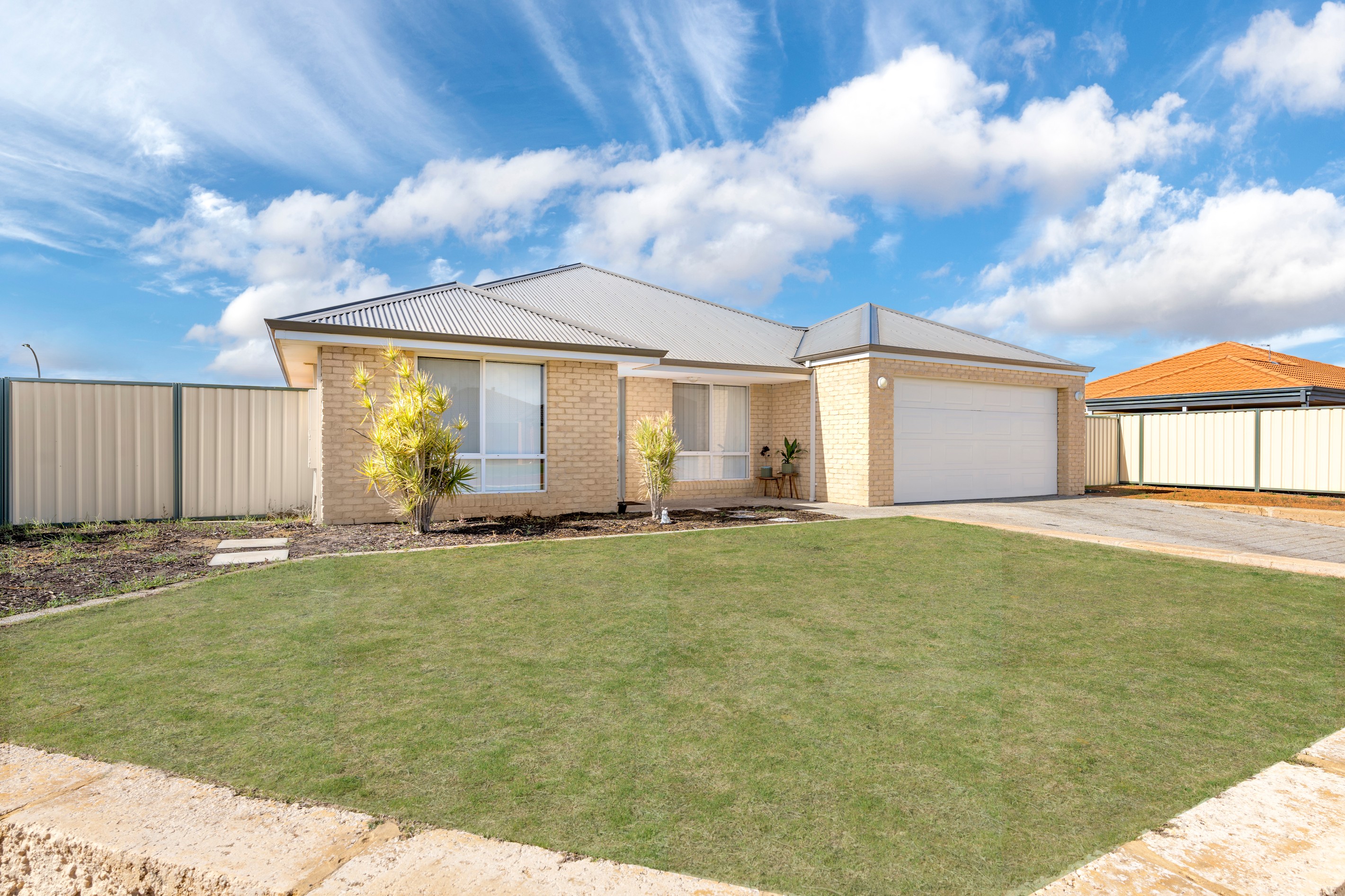 16 Castlefin Road, Utakarra, WA 6530