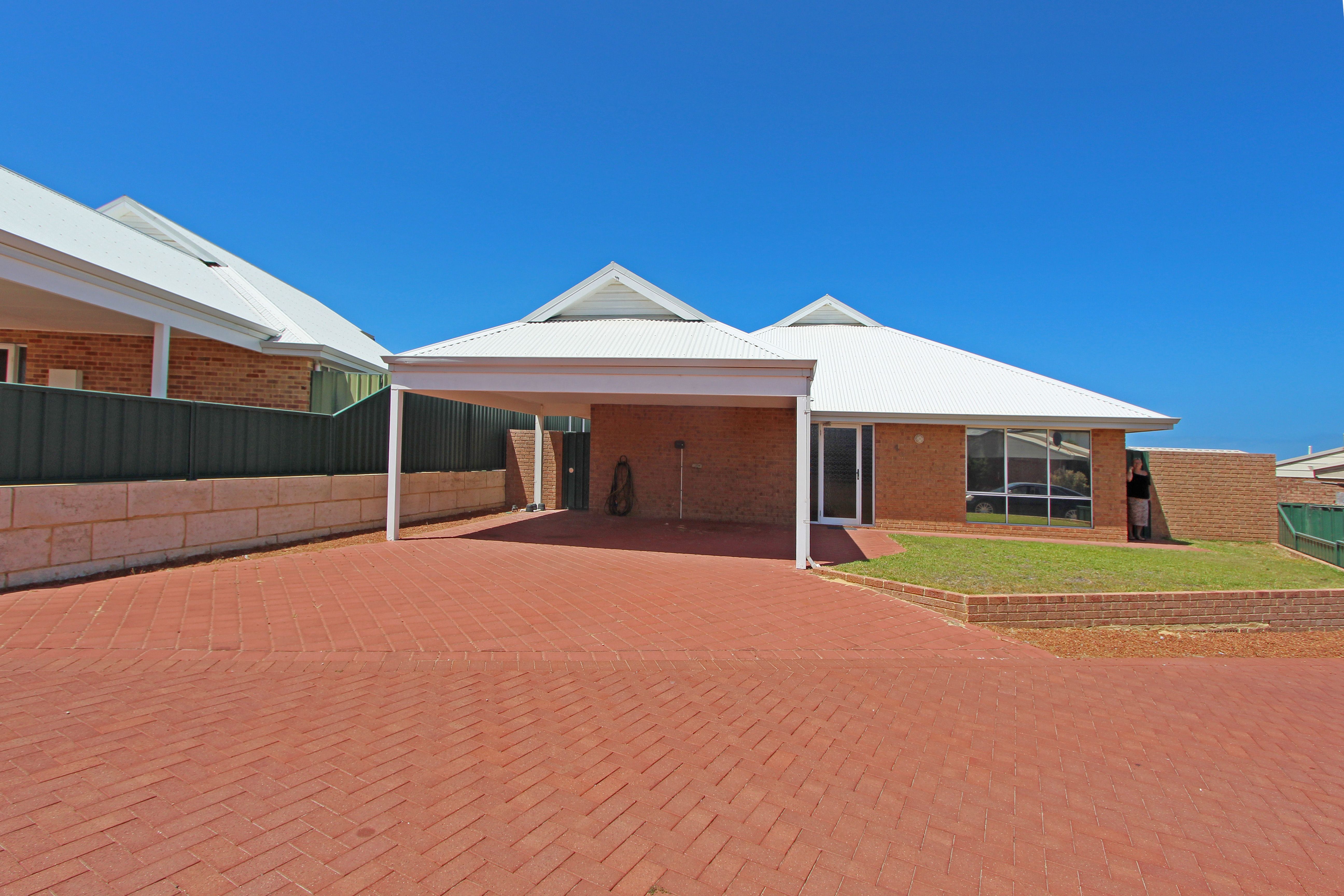 12/2 Huelva Place, Cervantes, WA 6511