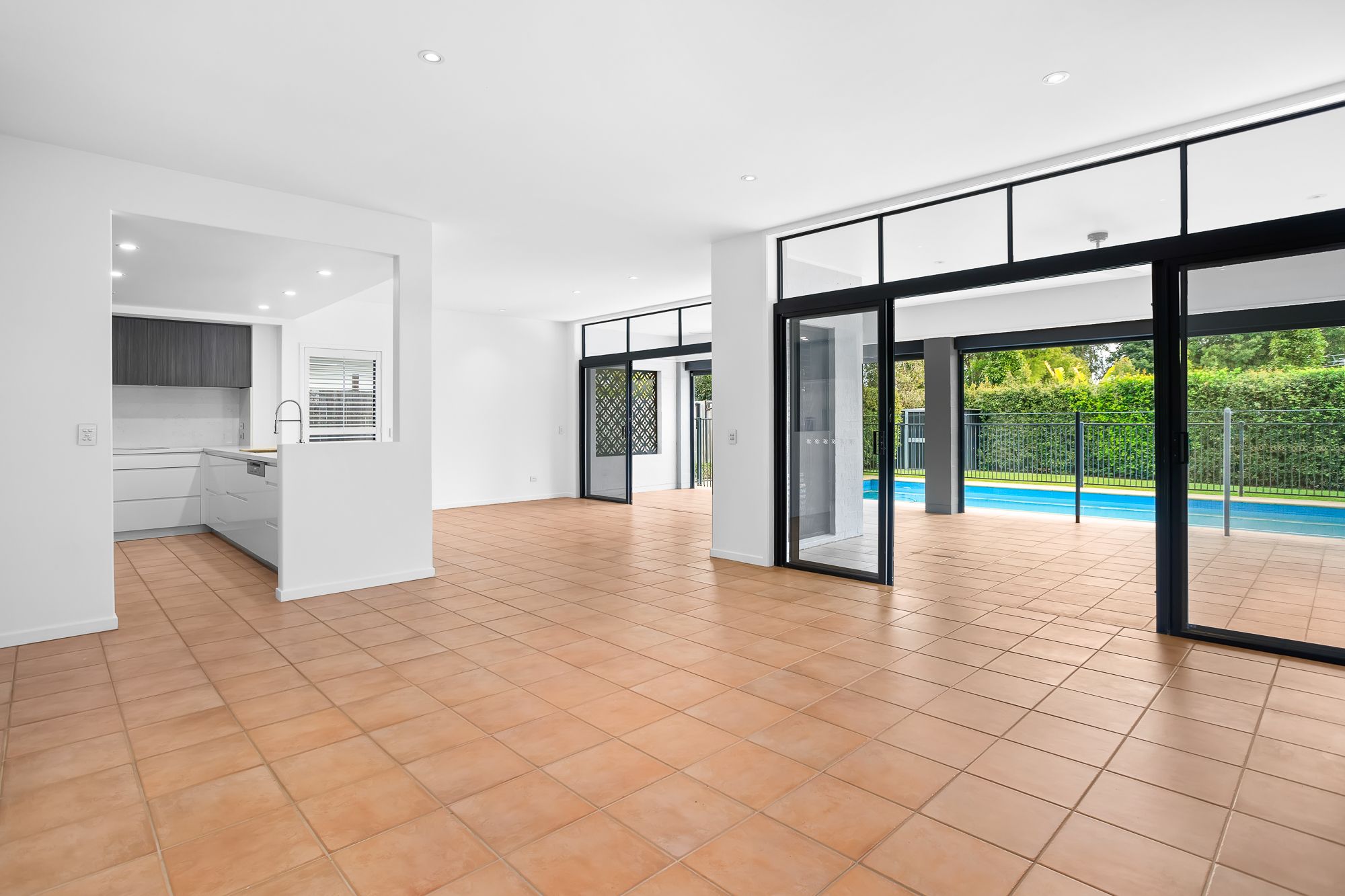 33 Oriel Road, Yeronga, QLD 4104