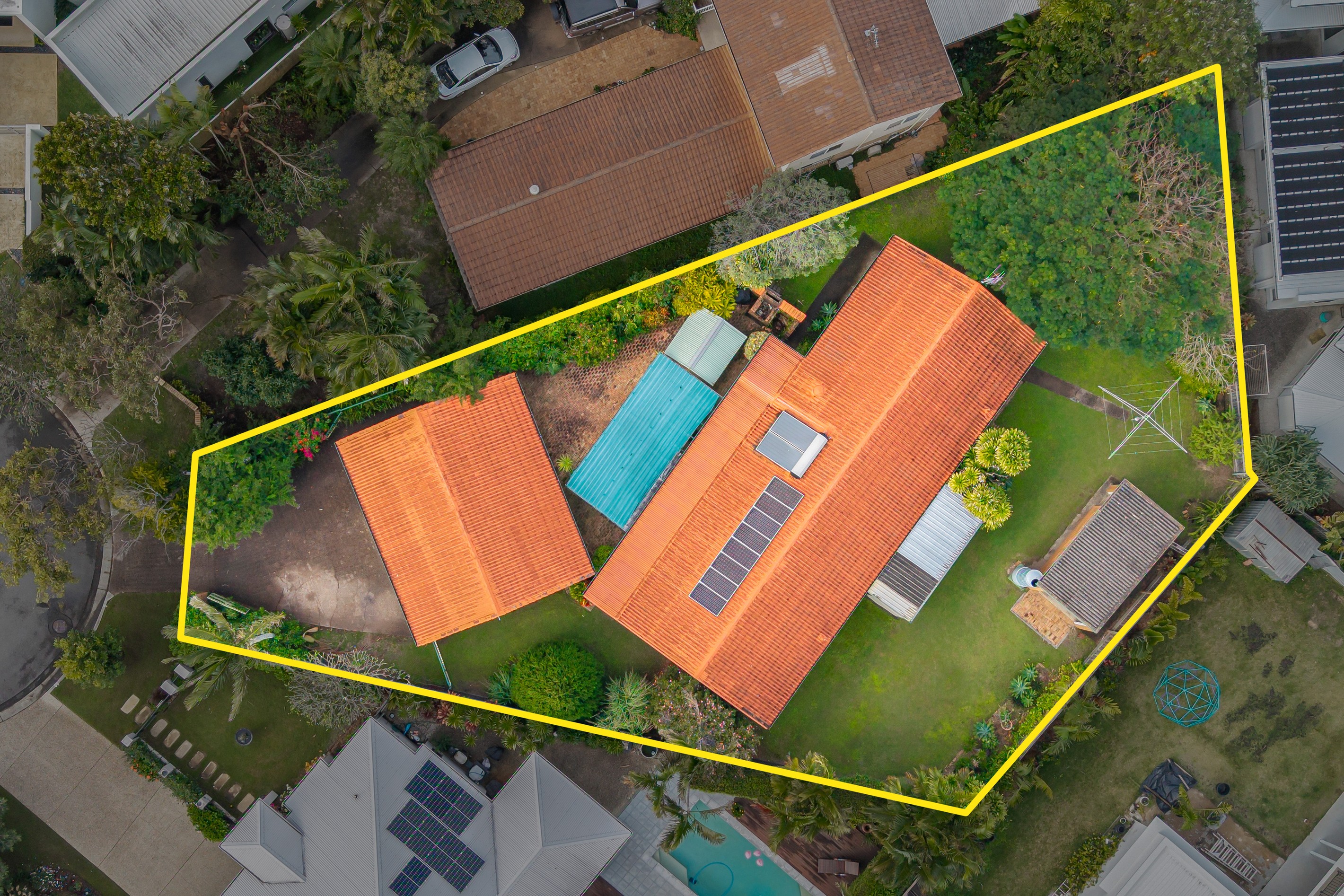 4 Waringa Court, Minyama, QLD 4575