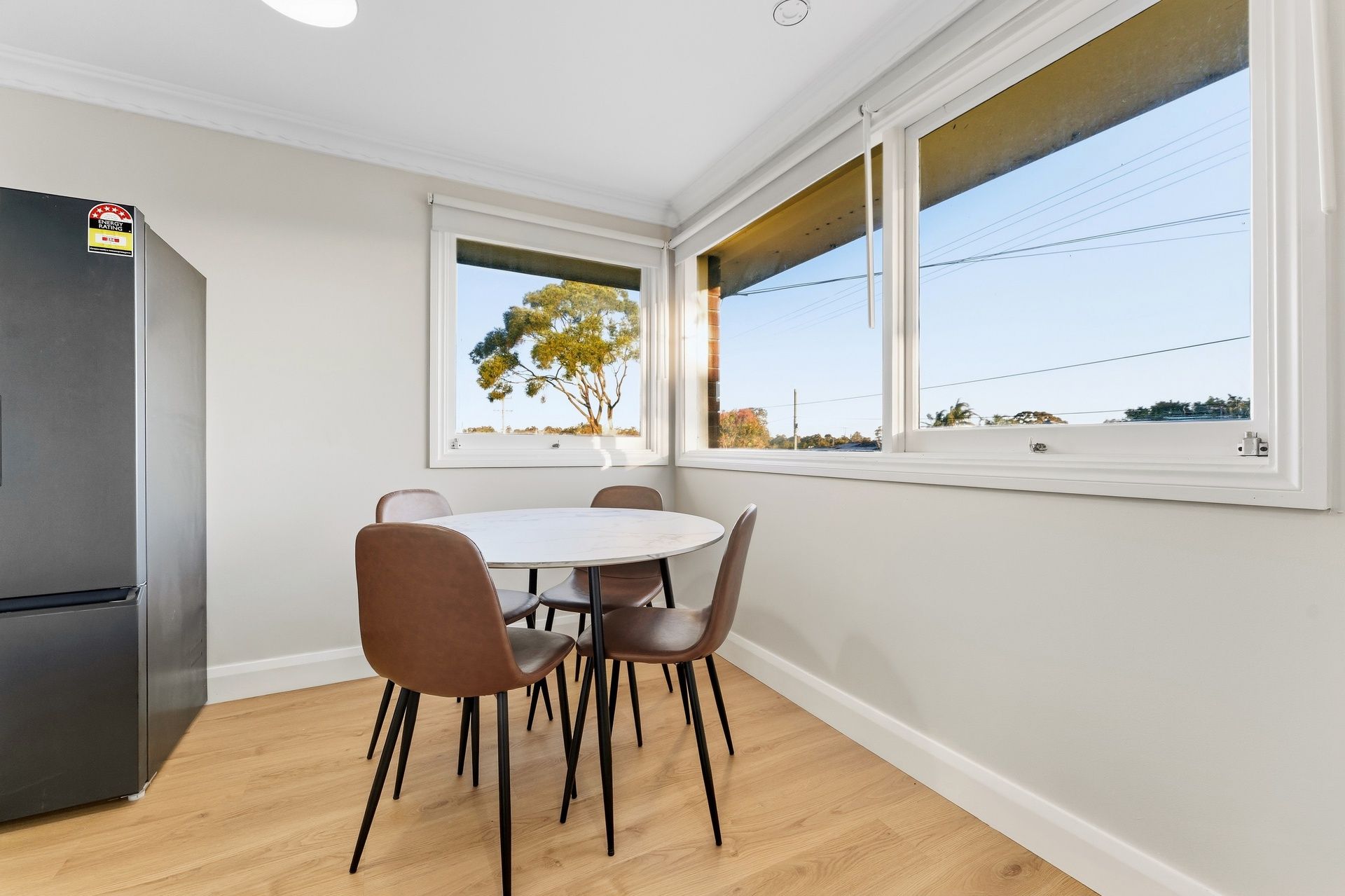 209 & 209A Shepherd Street — photo 8 of 25