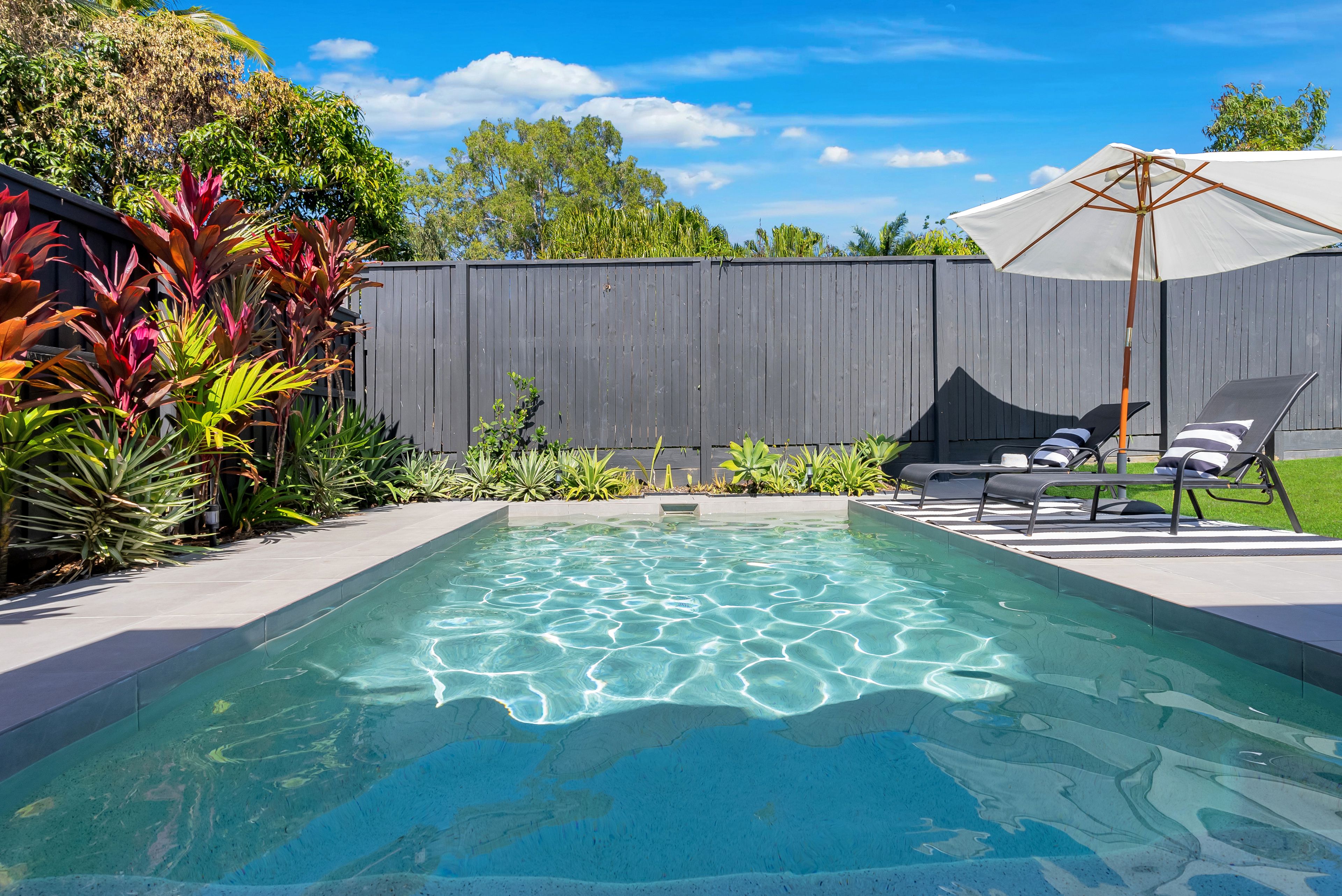 25 Headsail Drive, Trinity Beach, QLD 4879