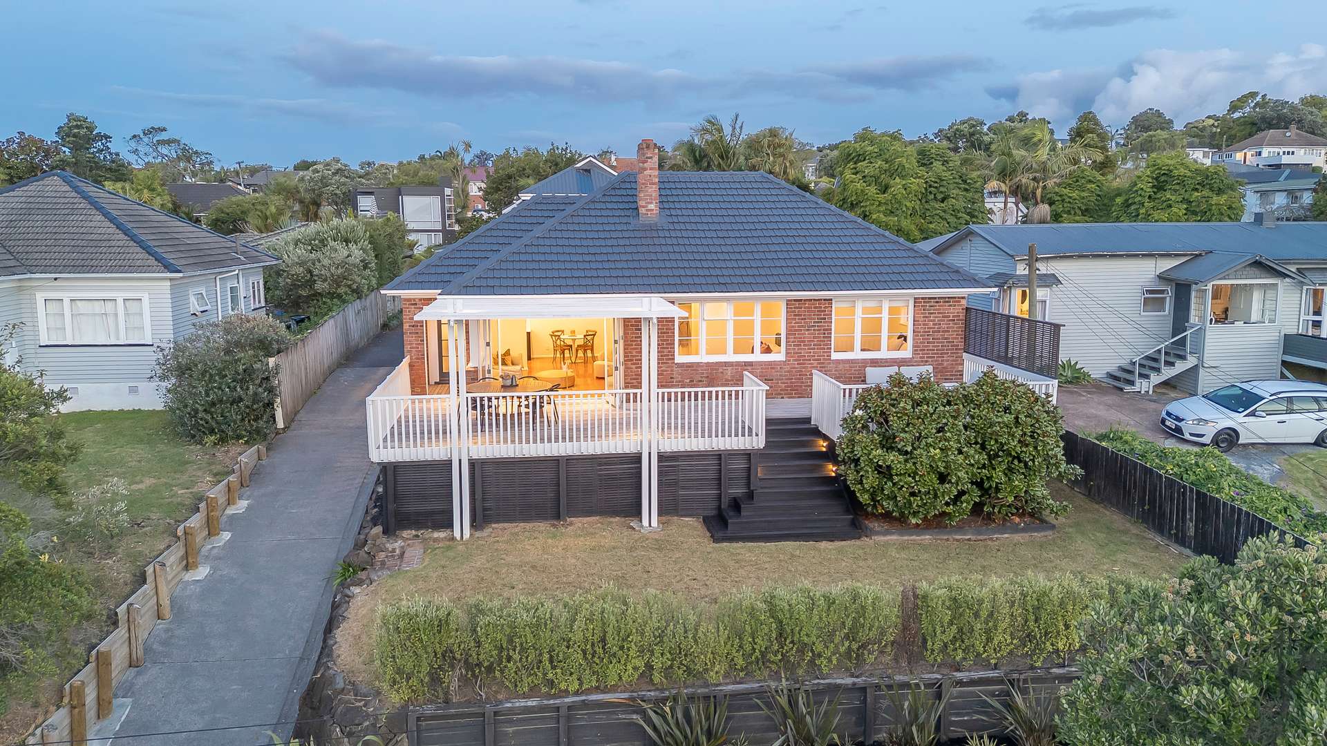12 Seaside Avenue photo 0