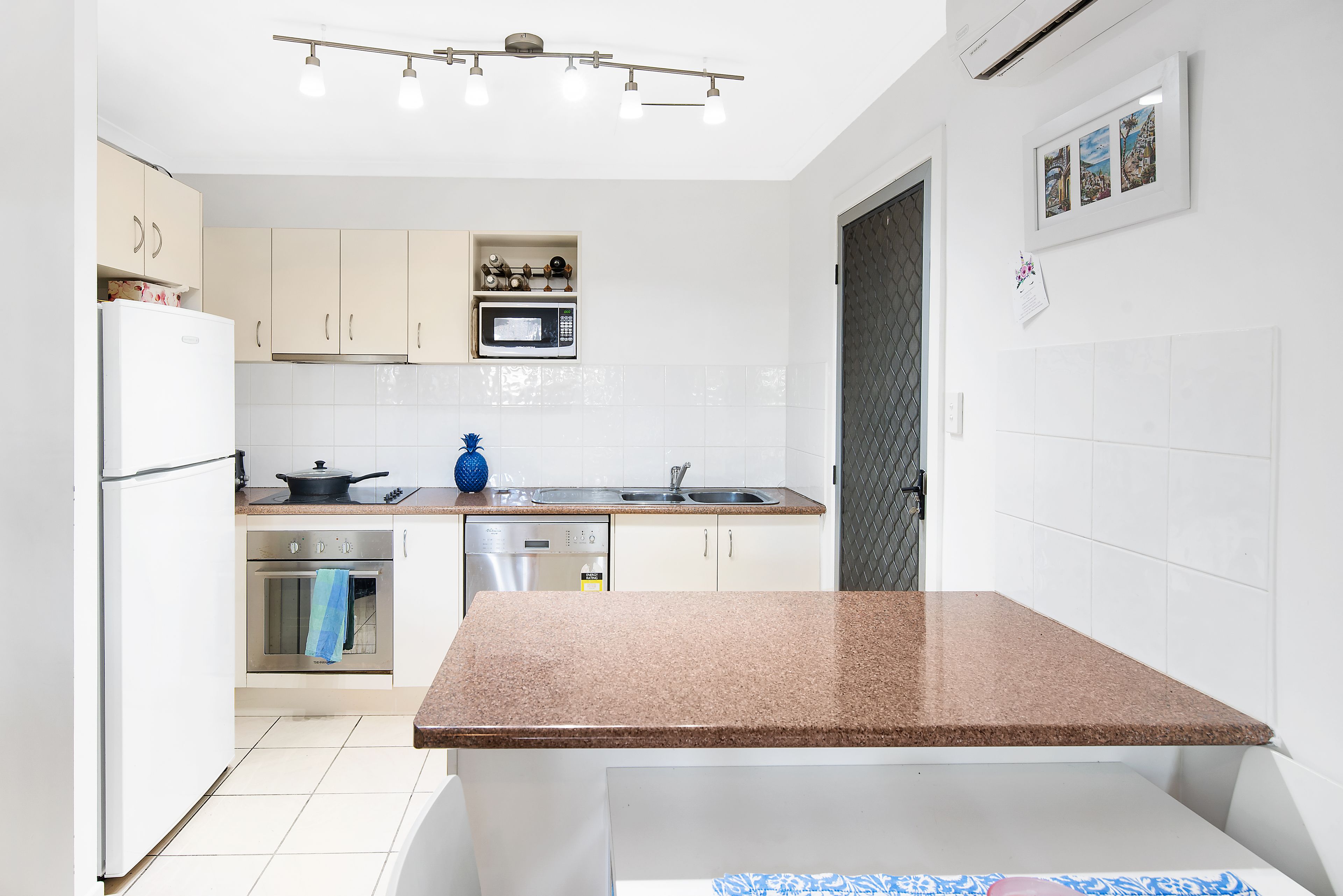 8/3 Thompson Crescent, Clontarf, QLD 4019