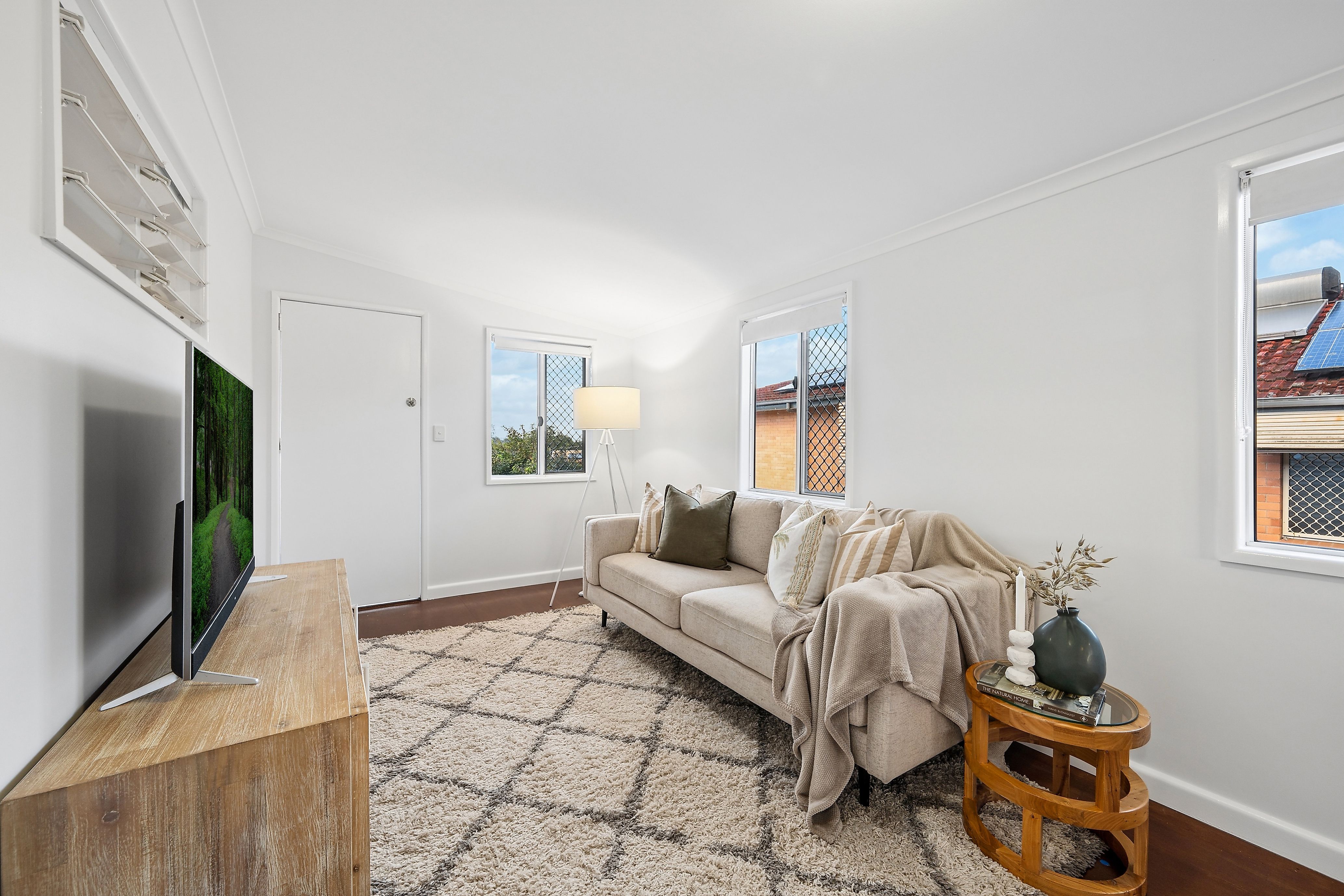 1 Dunbil Avenue, Ferny Hills, QLD 4055