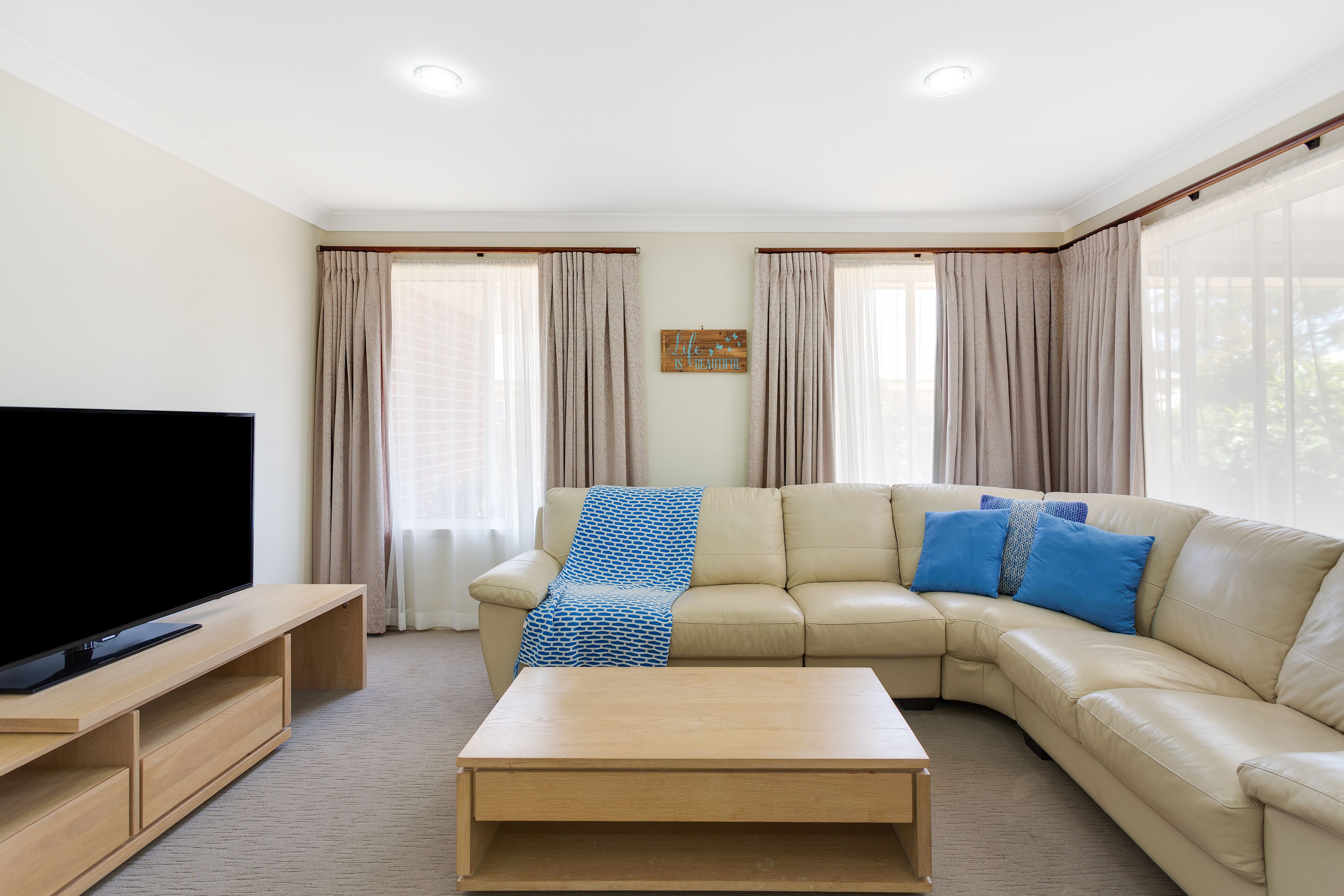 9 Argus Court, Middle Ridge, QLD 4350
