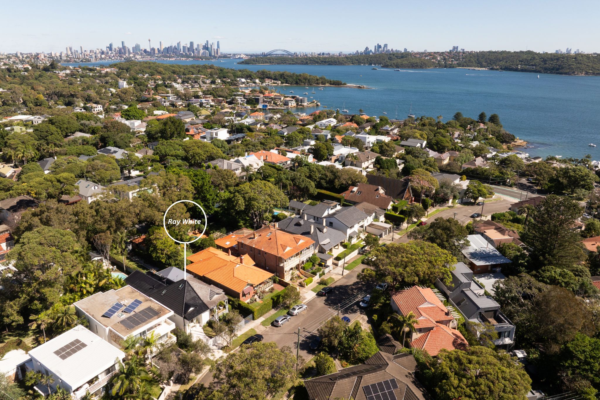 21 Russell Street — photo 15 of 16