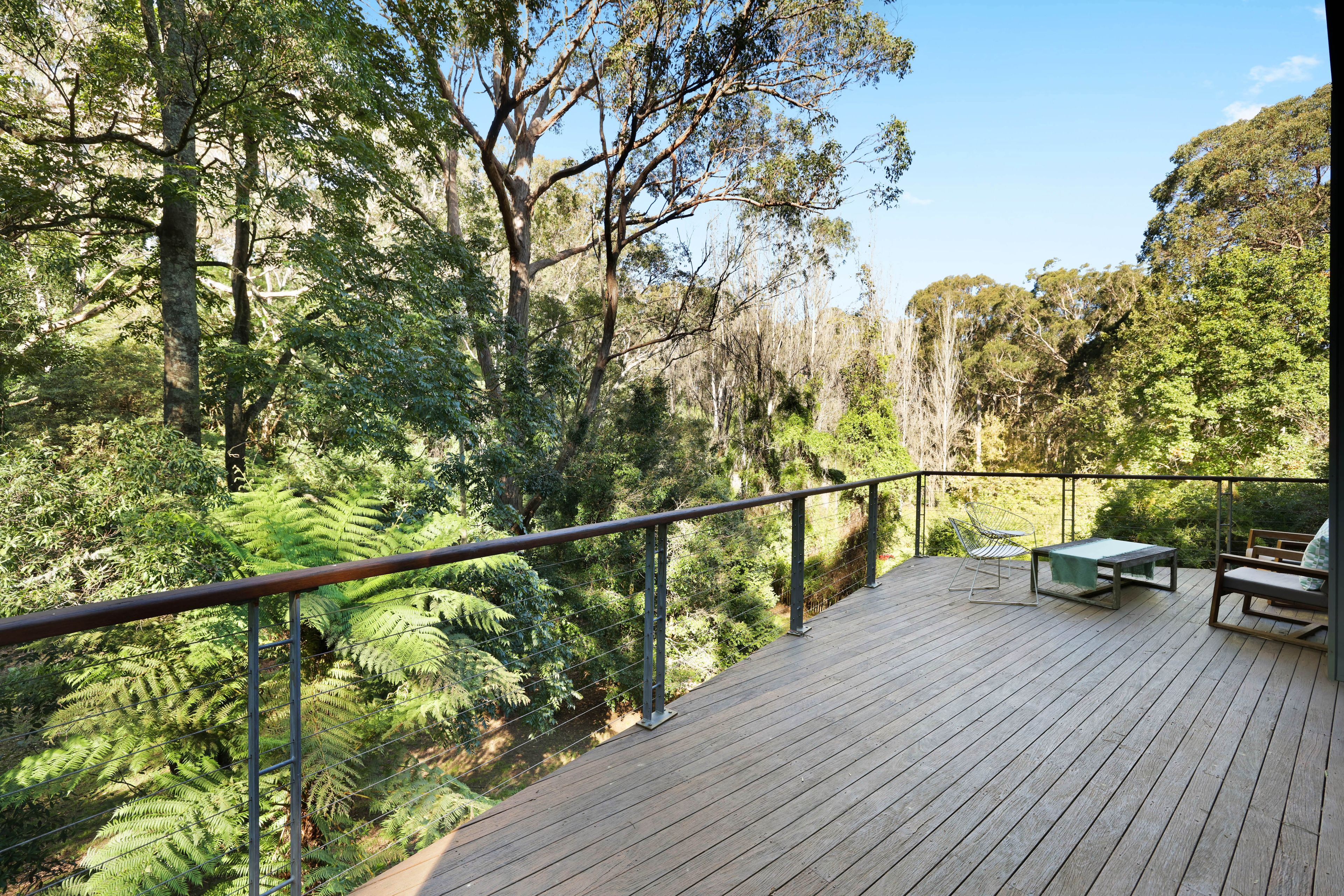 12-16 Gullies Road — photo 9 of 16