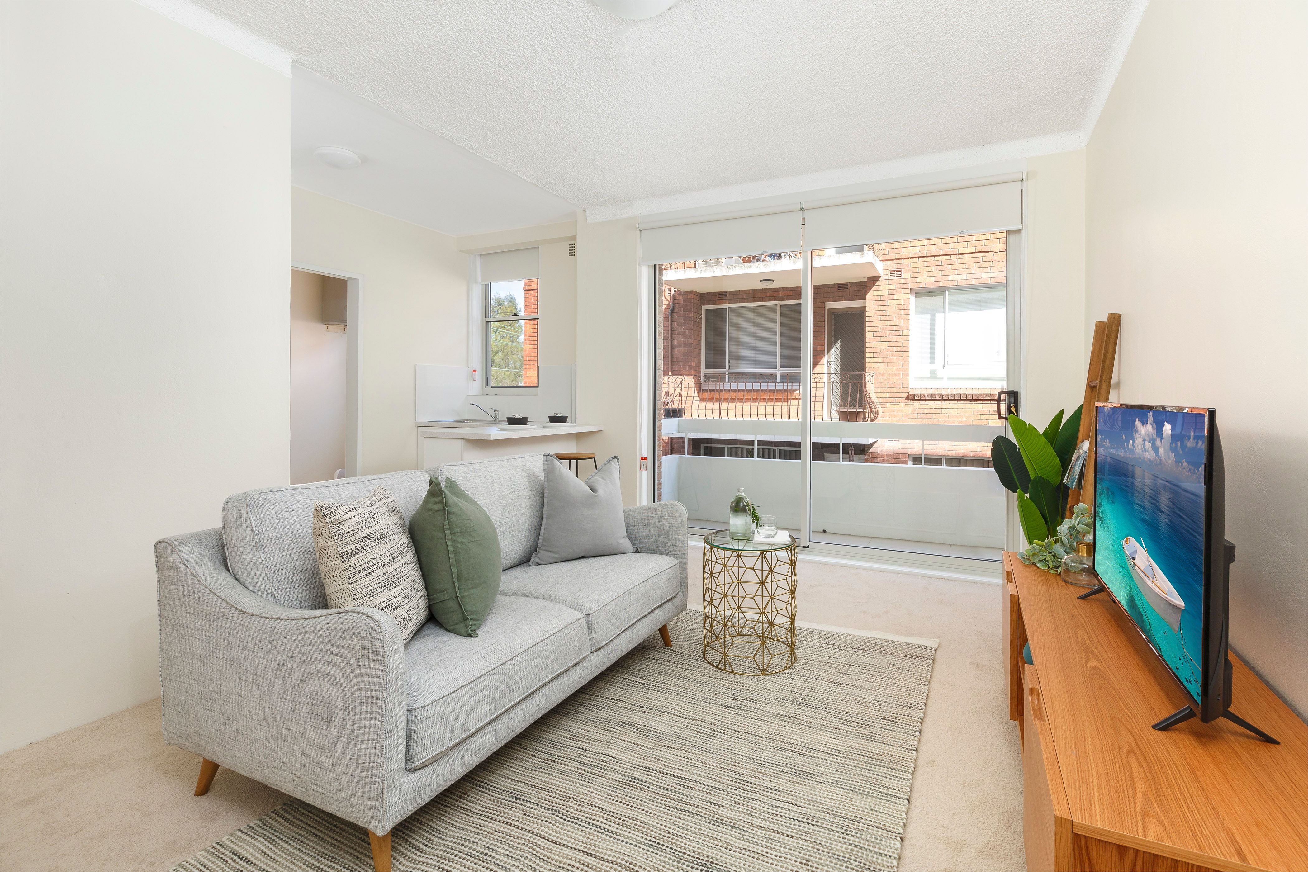 9 Bank Street, Meadowbank NSW 2114