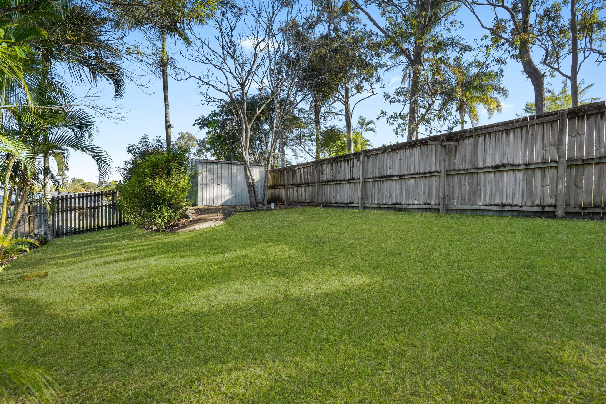 27 Barrine Drive — photo 21 of 26
