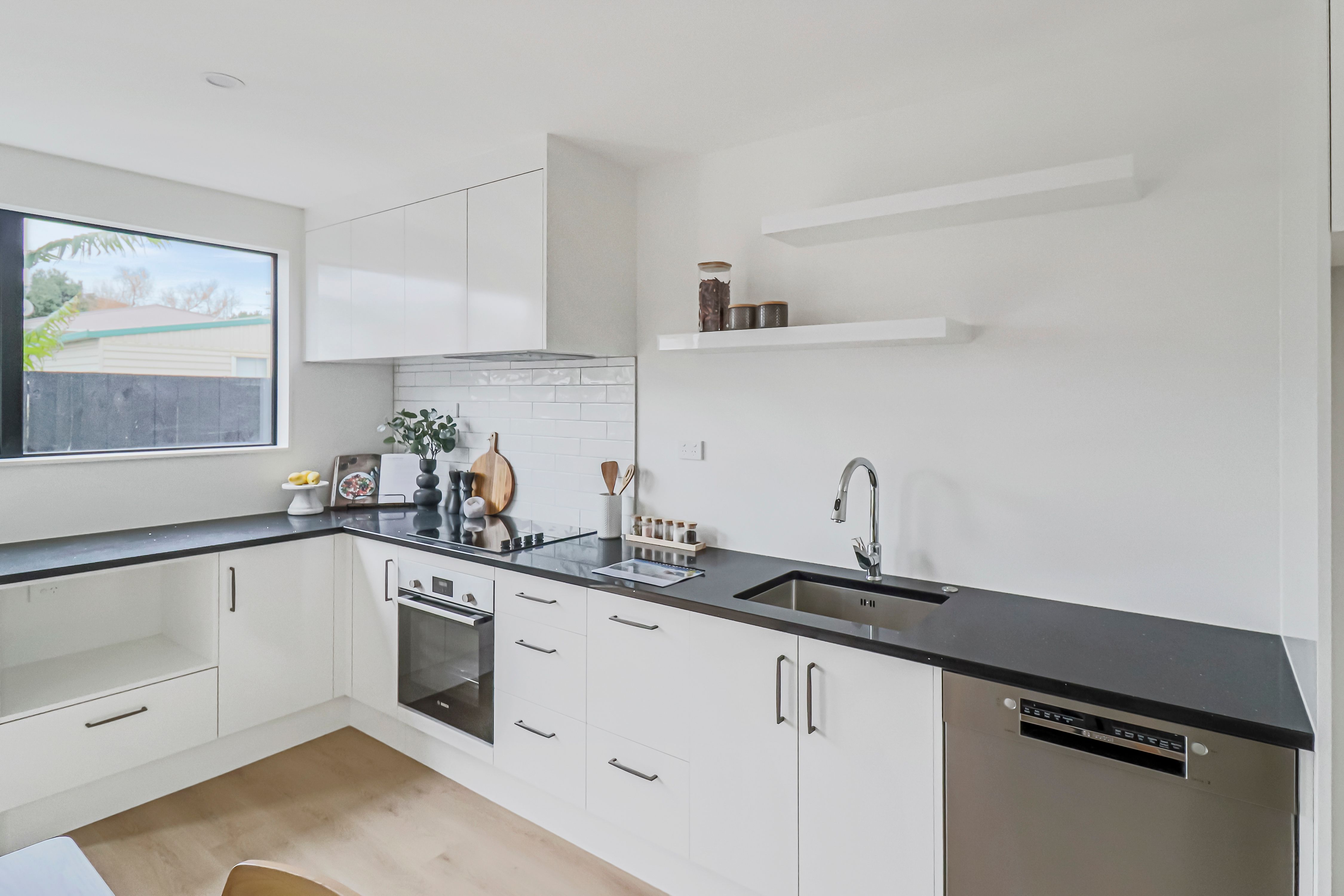3/3 Derrett Place, Mangere Bridge, Manukau City