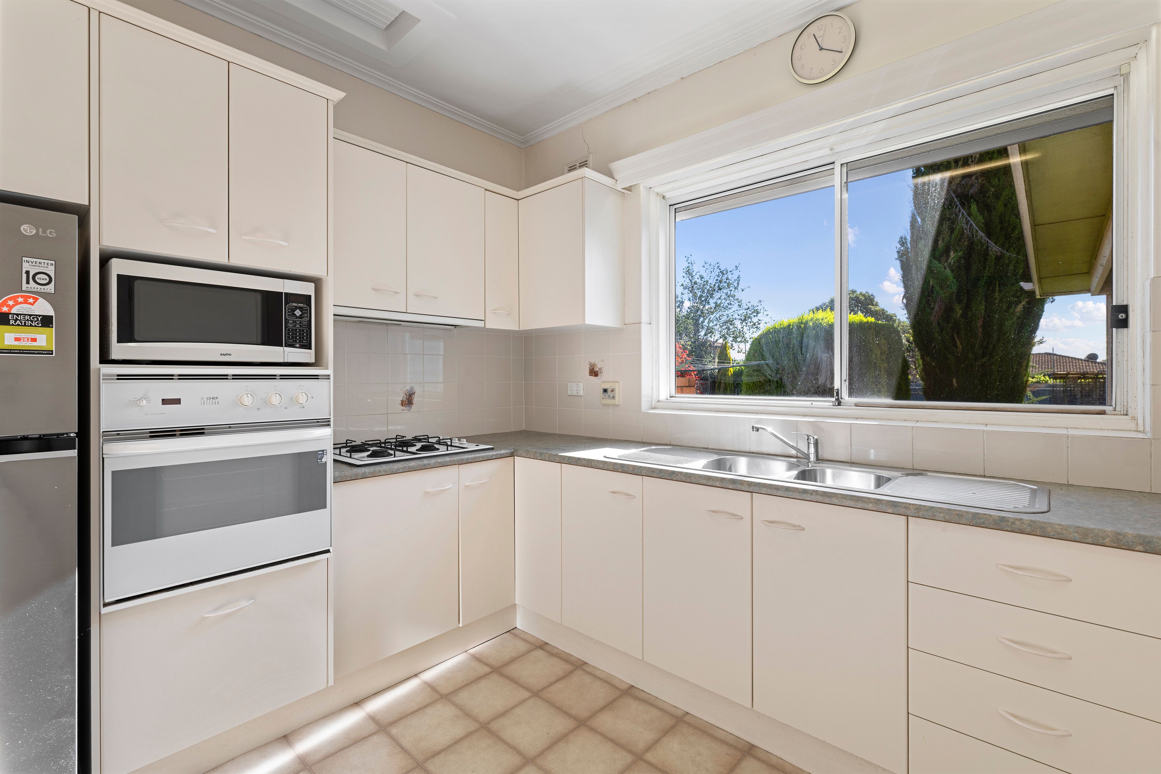 13 Eversley Avenue — photo 13 of 26