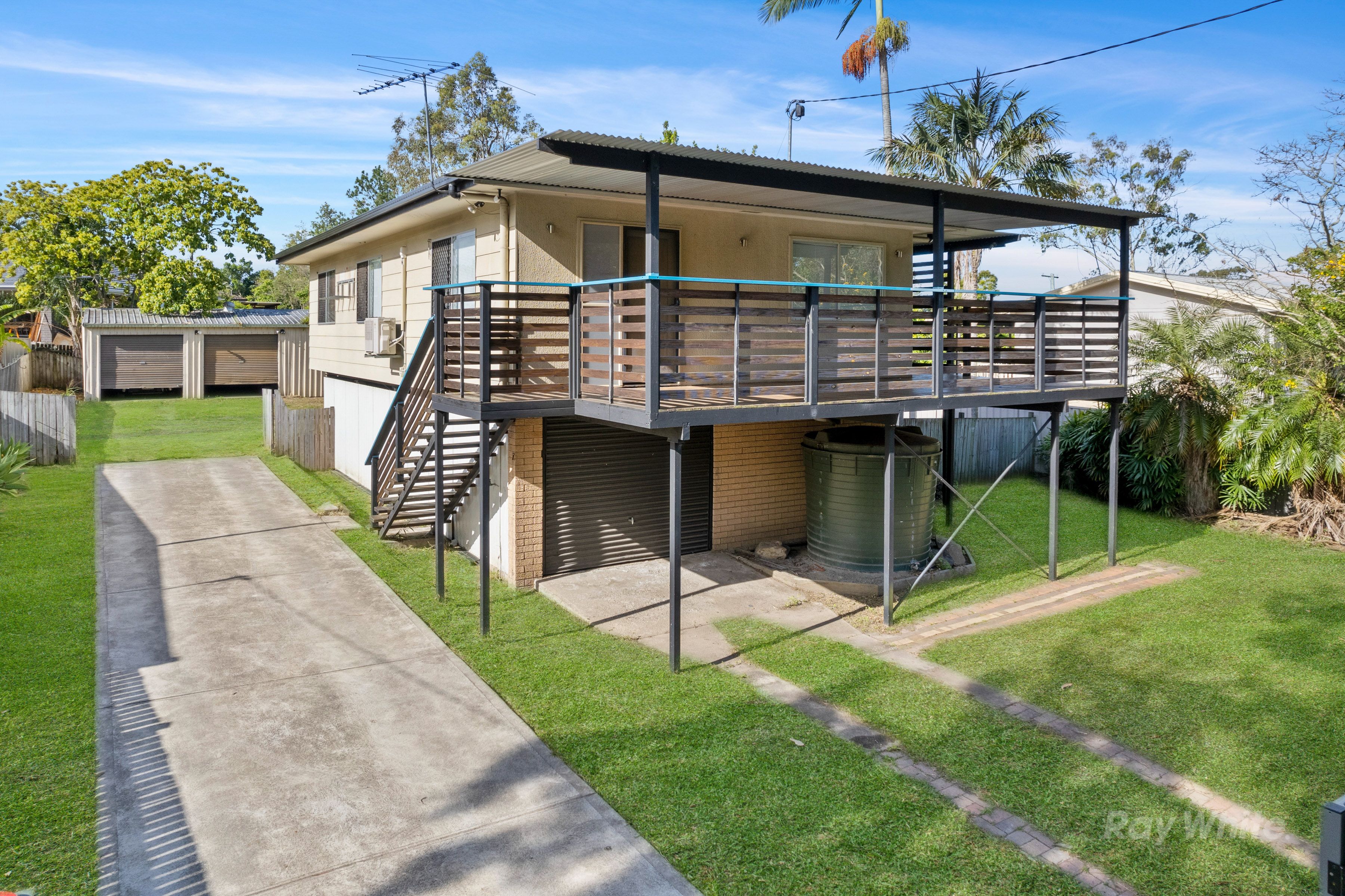 22 Green Road, Regents Park, QLD 4118