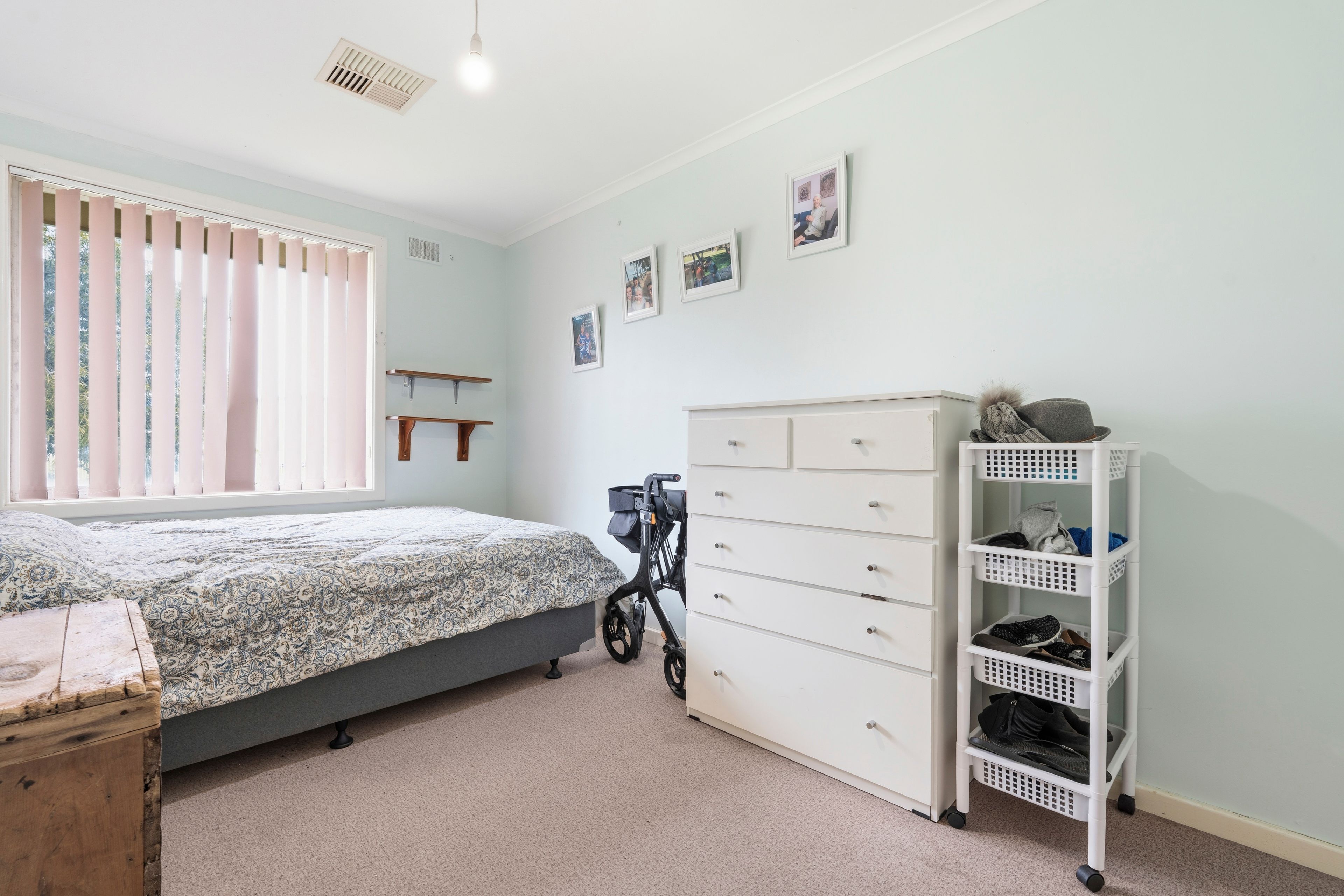 30 Osmond Street — photo 8 of 15