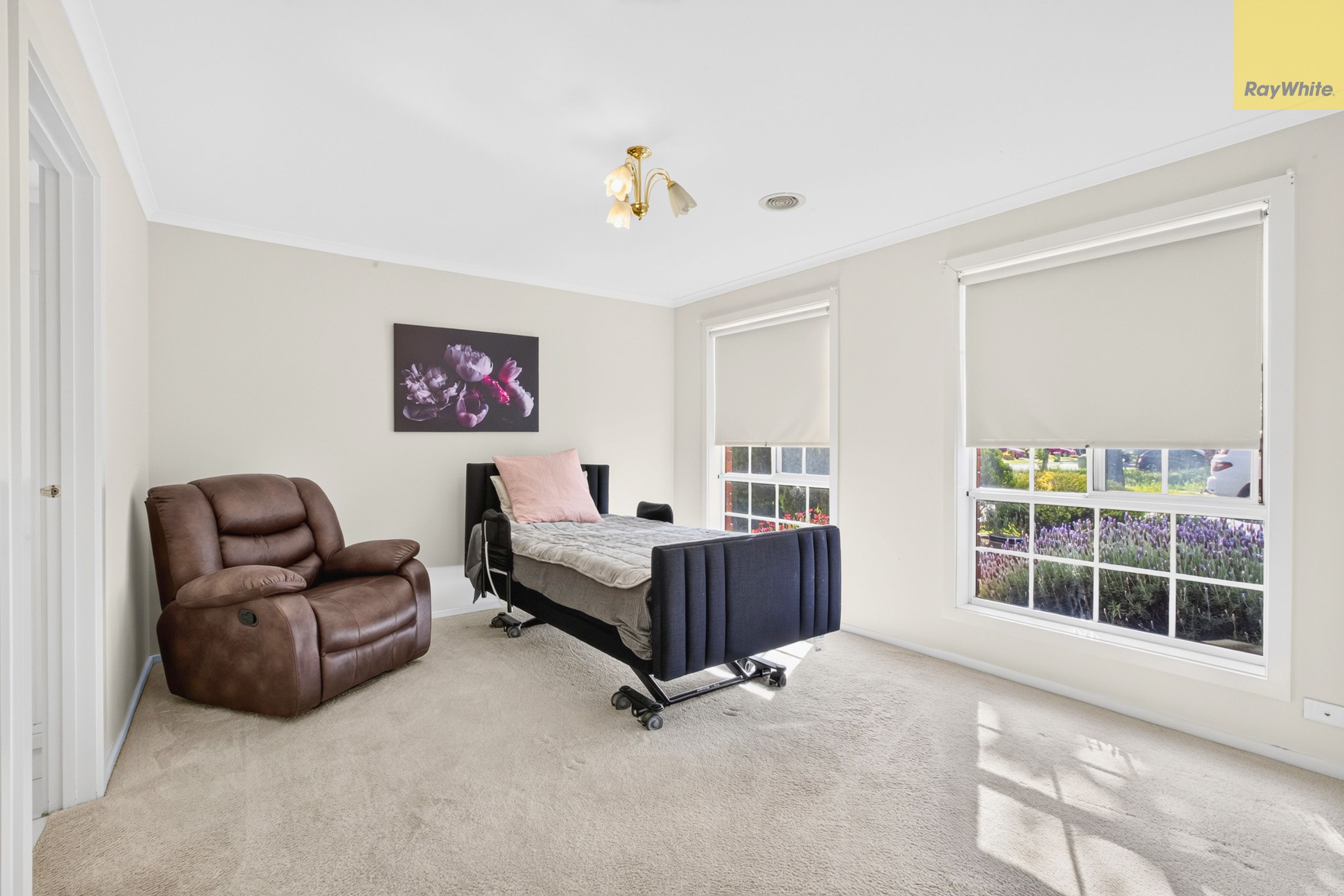 24 Lindwall Street — photo 5 of 15