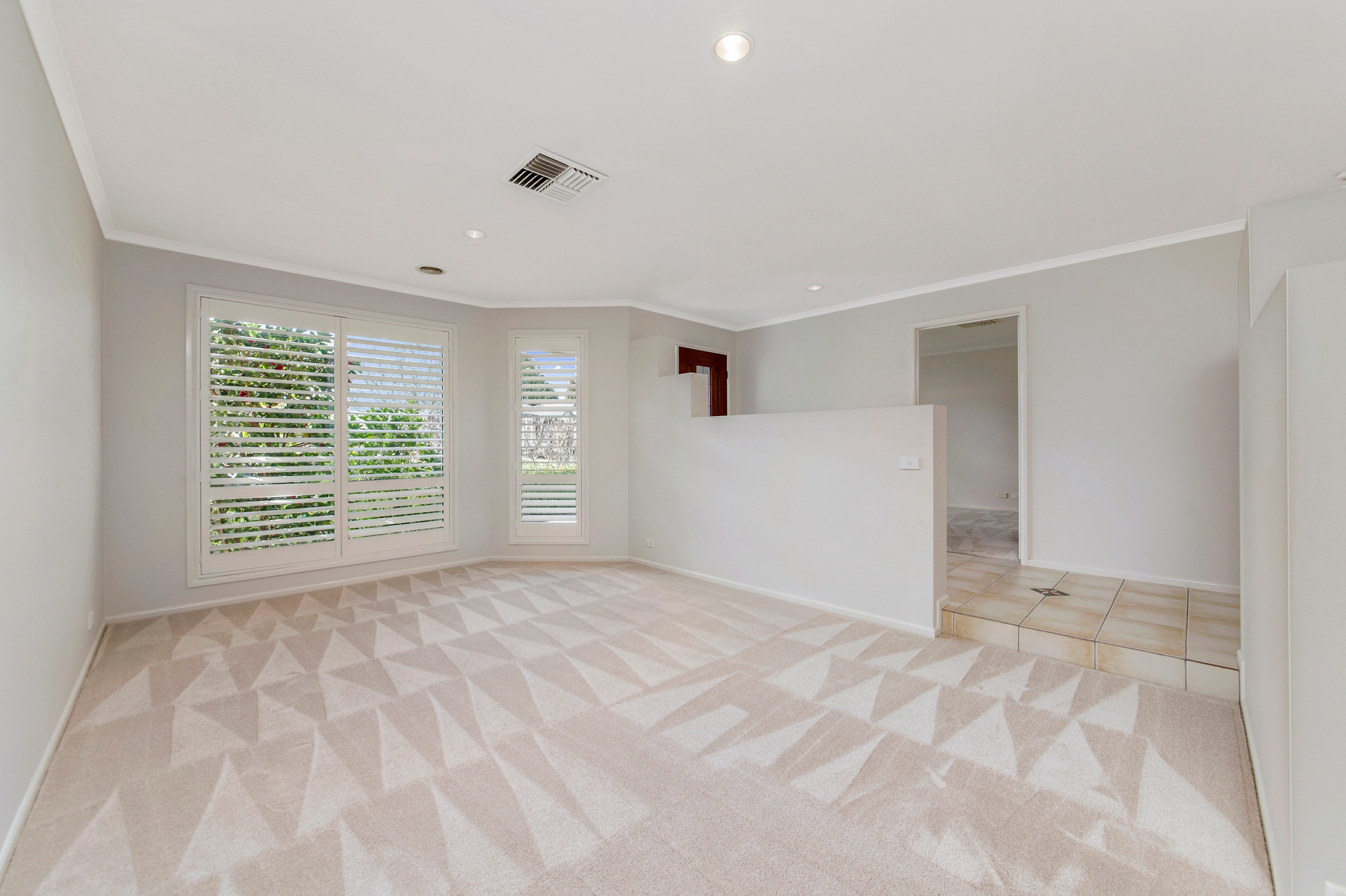 15 Coolgardie Street, Dunlop, ACT 2615