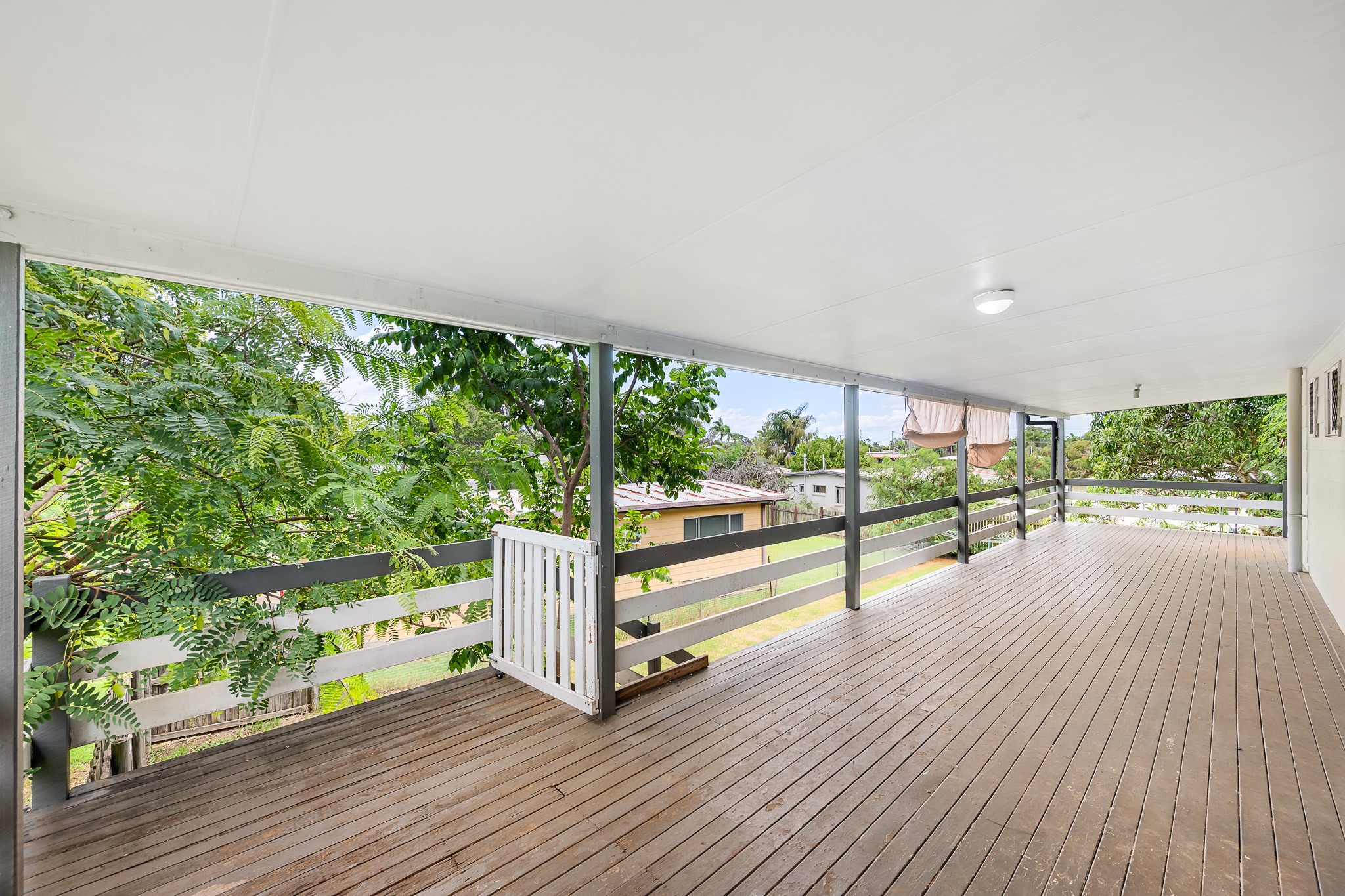 12 McGinlay Street, Clinton, QLD 4680