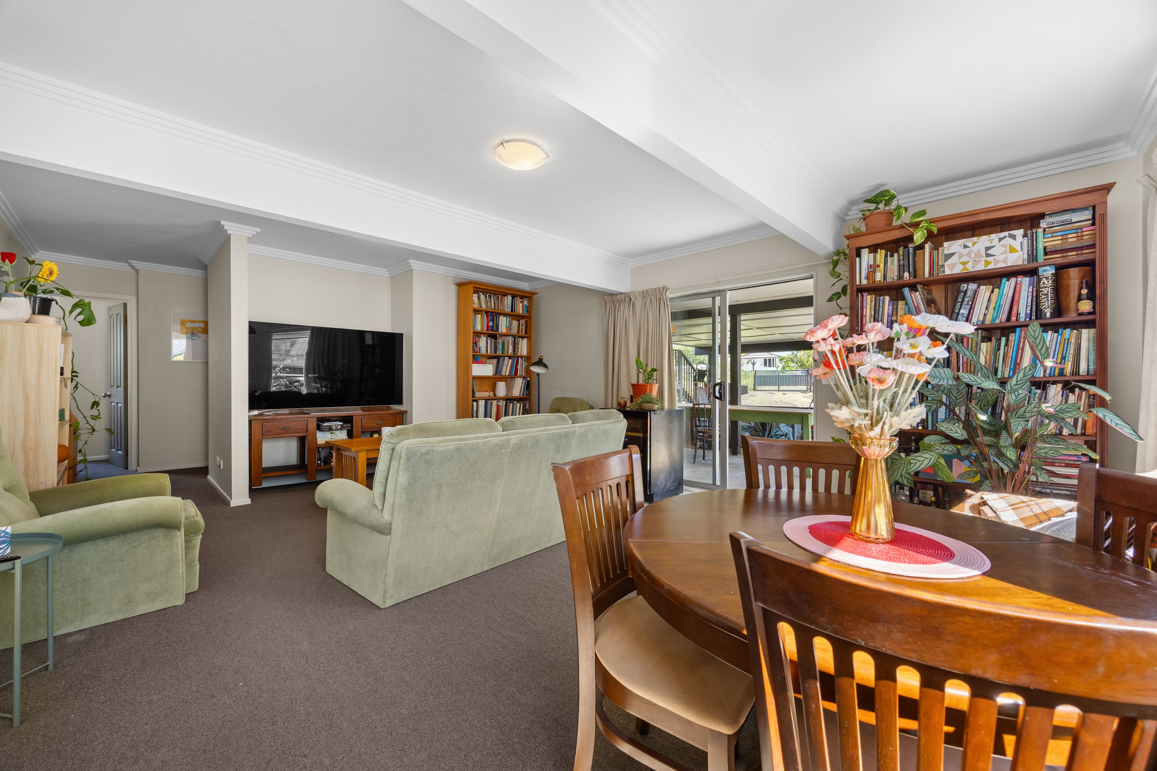 9 Stokes Avenue, Te Atatu Peninsula, Waitakere City