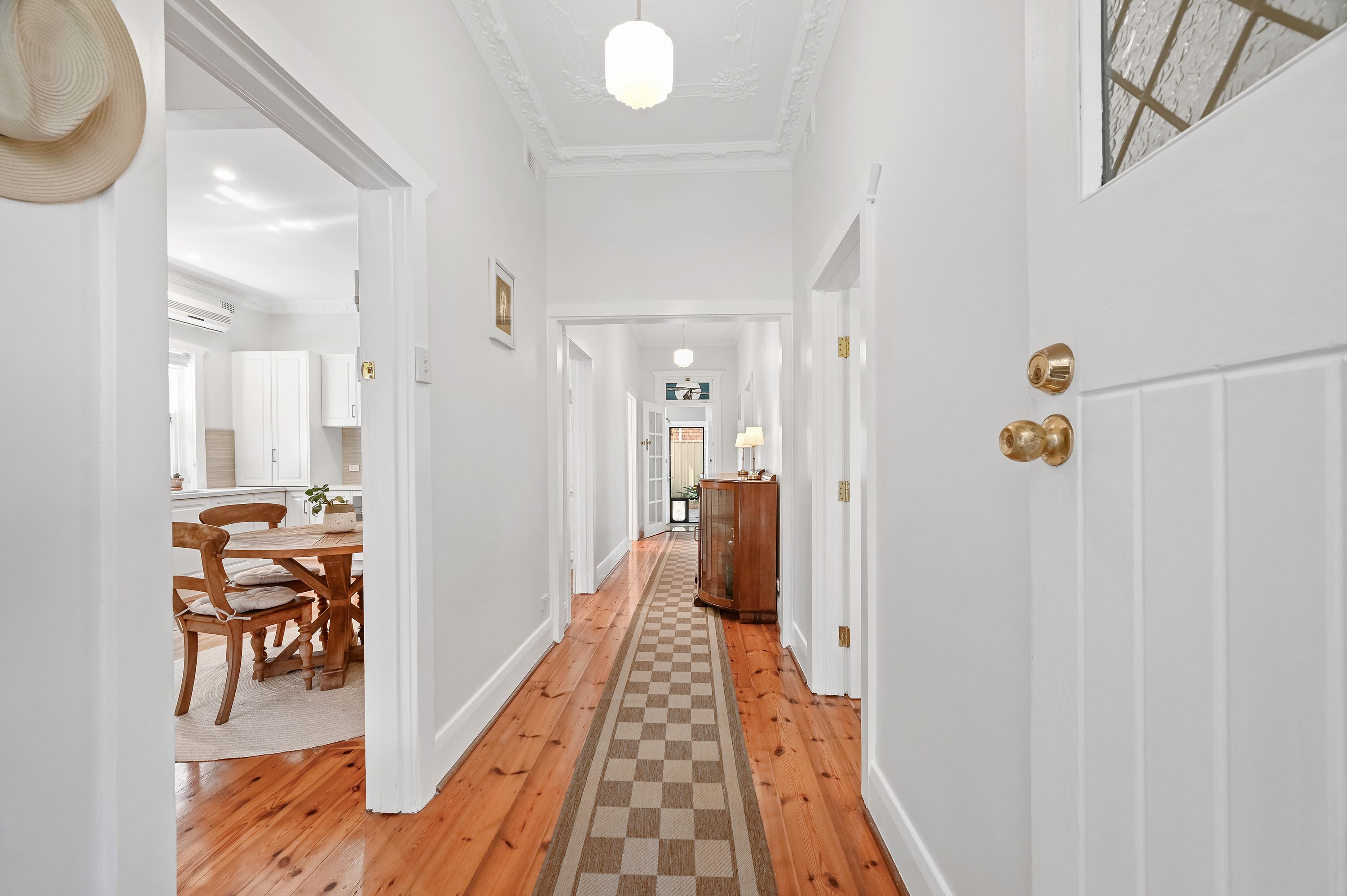 18 Princess Street — photo 6 of 24