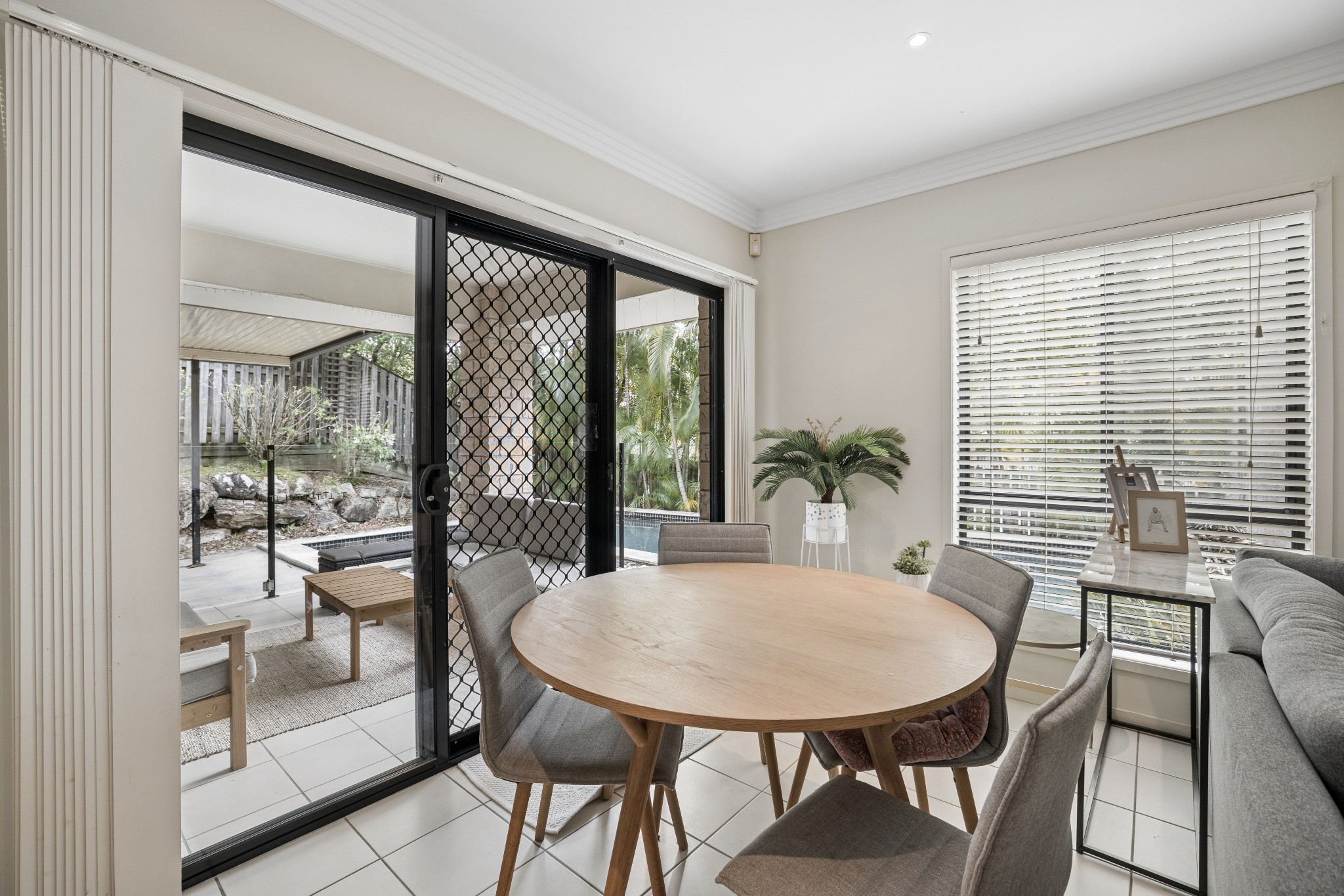 1 Royal Woods Drive, Robina, QLD 4226
