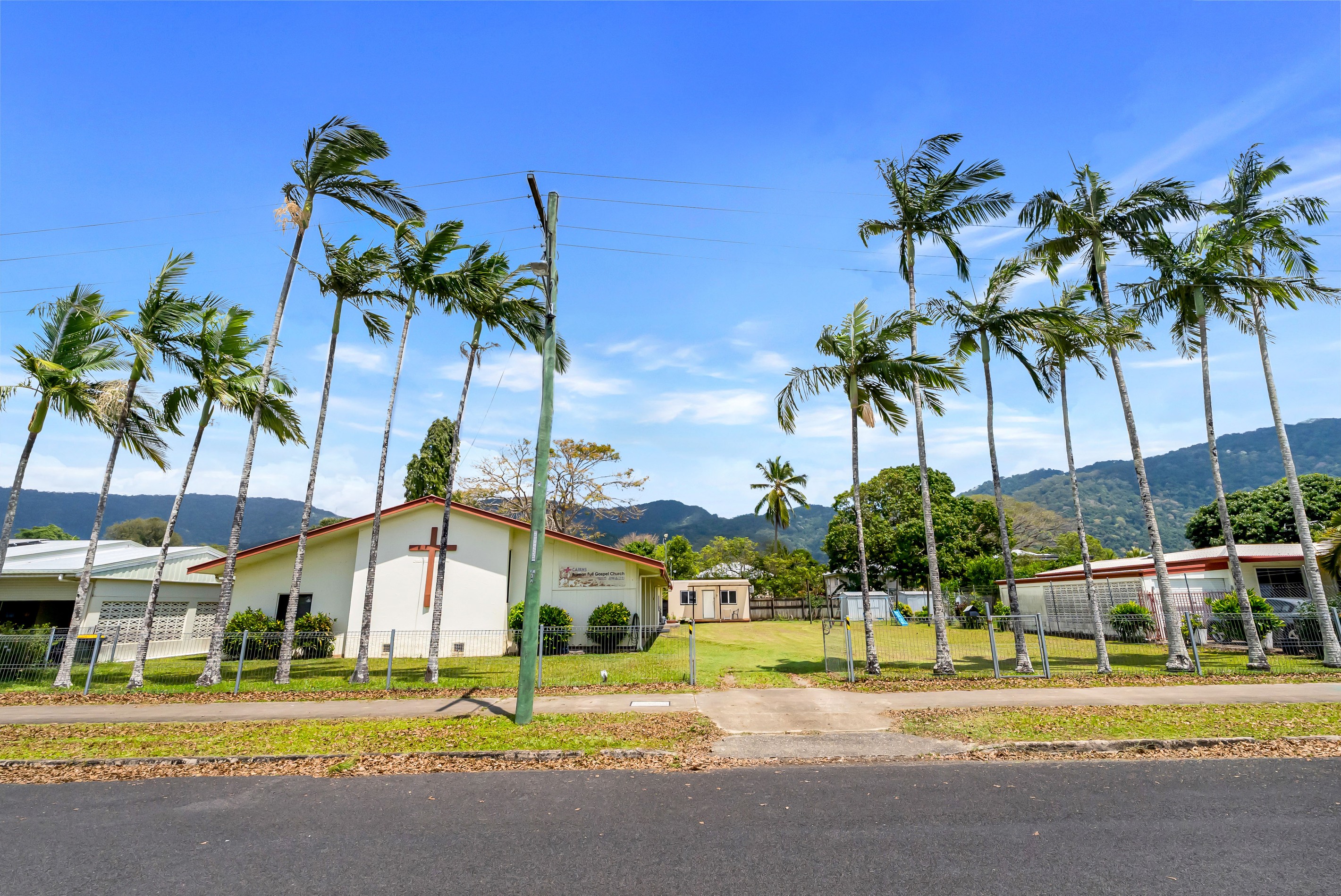 33-35 Yarrum Street, Earlville, QLD 4870