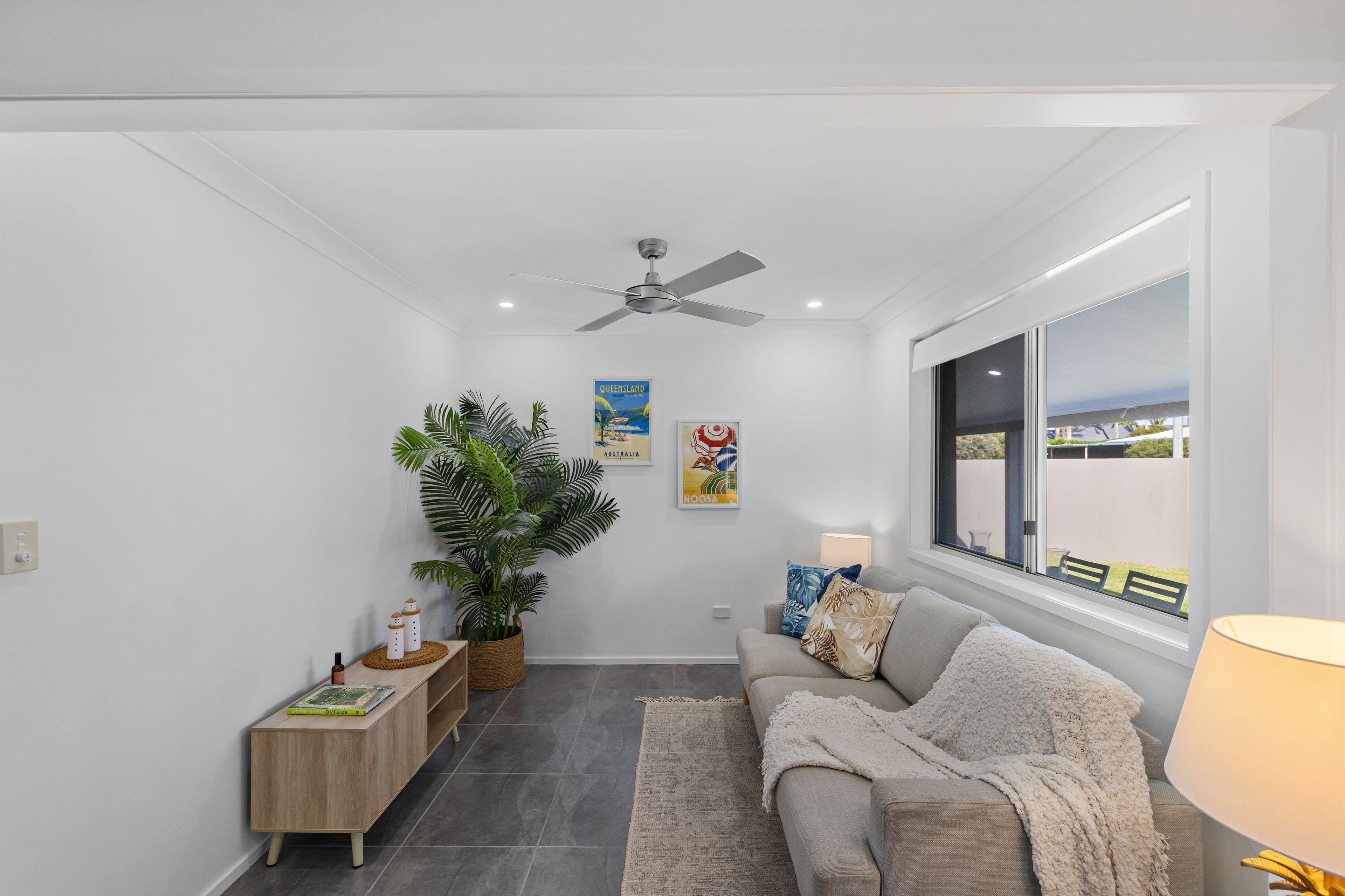 2/49 Saleng Crescent — photo 7 of 17